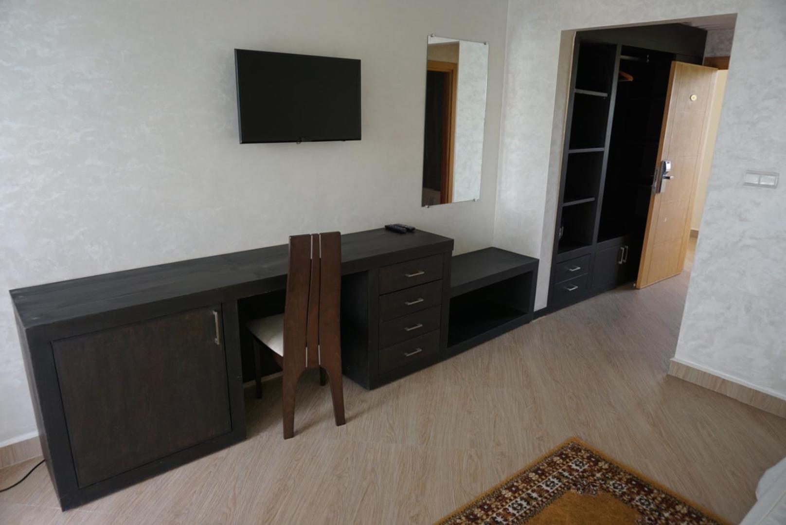 Deluxe Double or Twin Room with Pool View