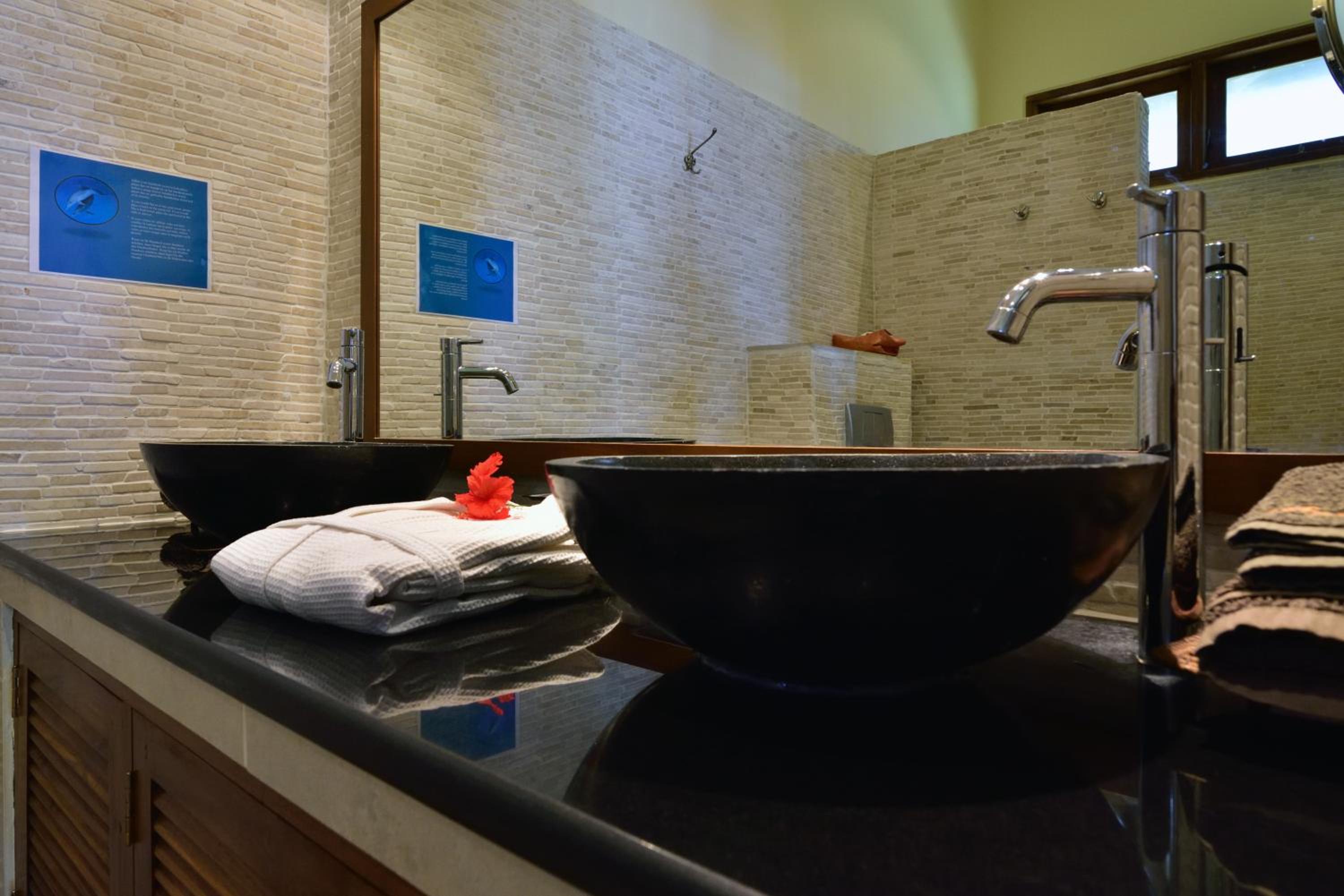 Villa With Sea View photo 3