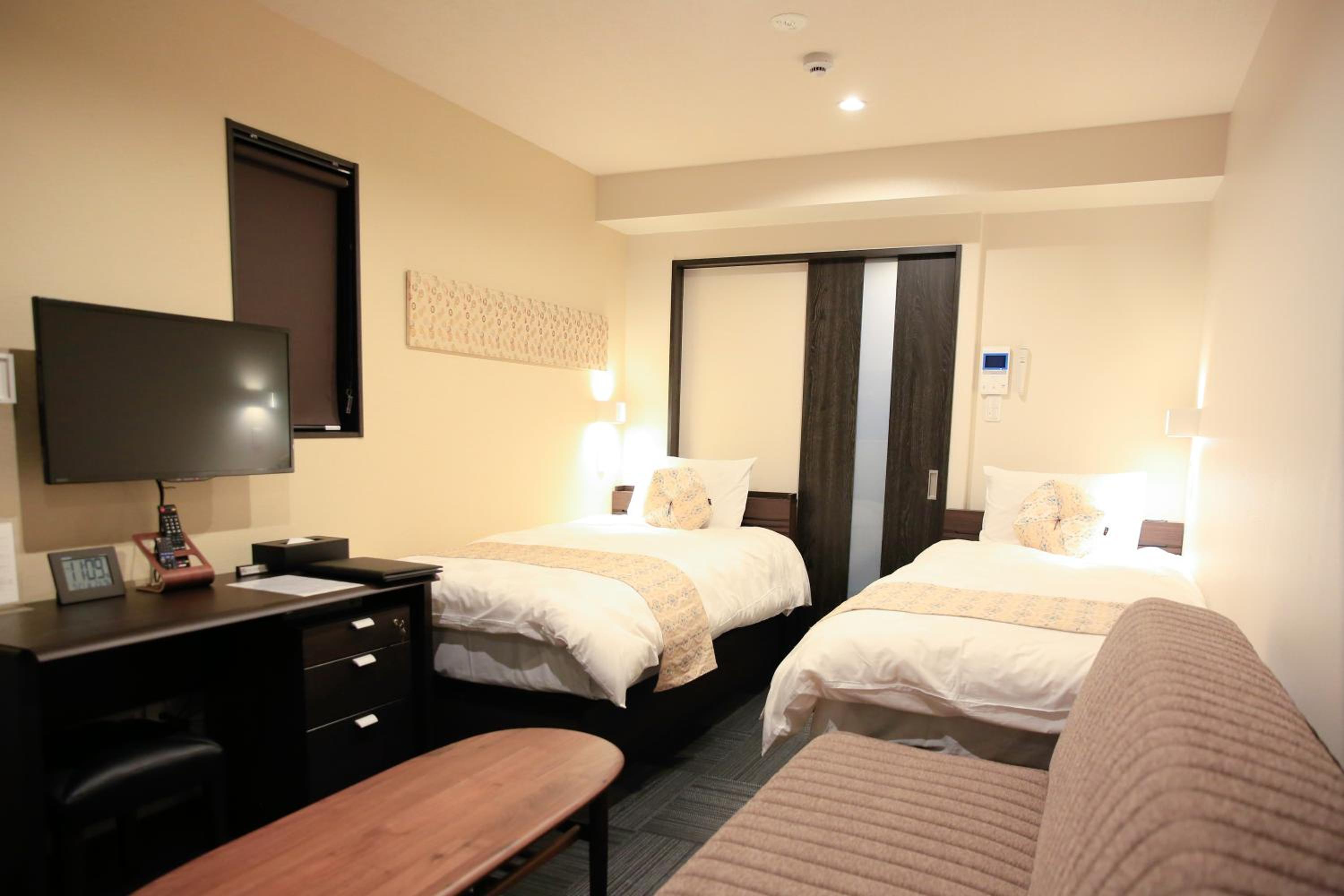 Standard Twin Room with Sofa Bed