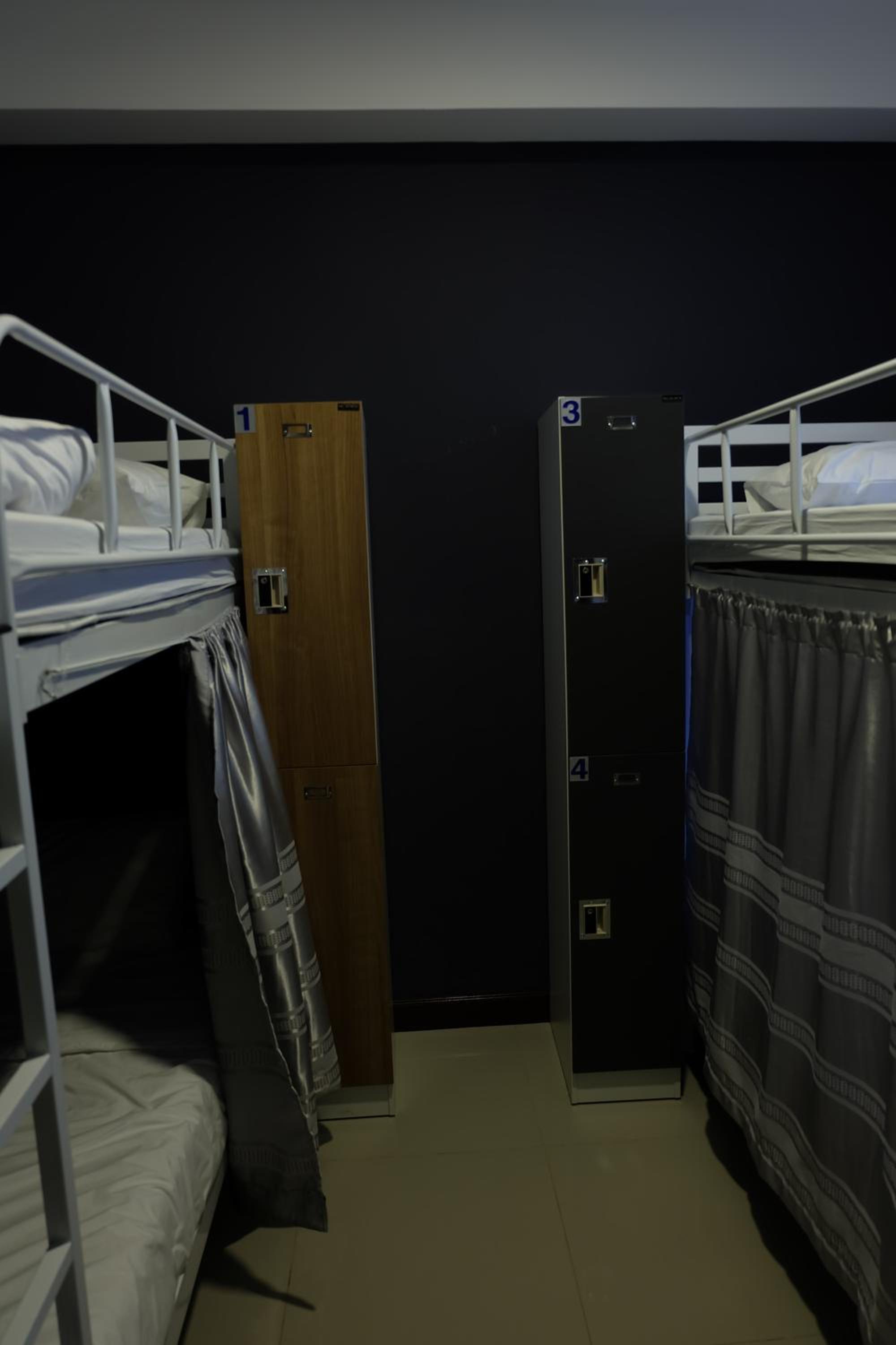 Bed in 4-Bed Male Dormitory Room photo 2