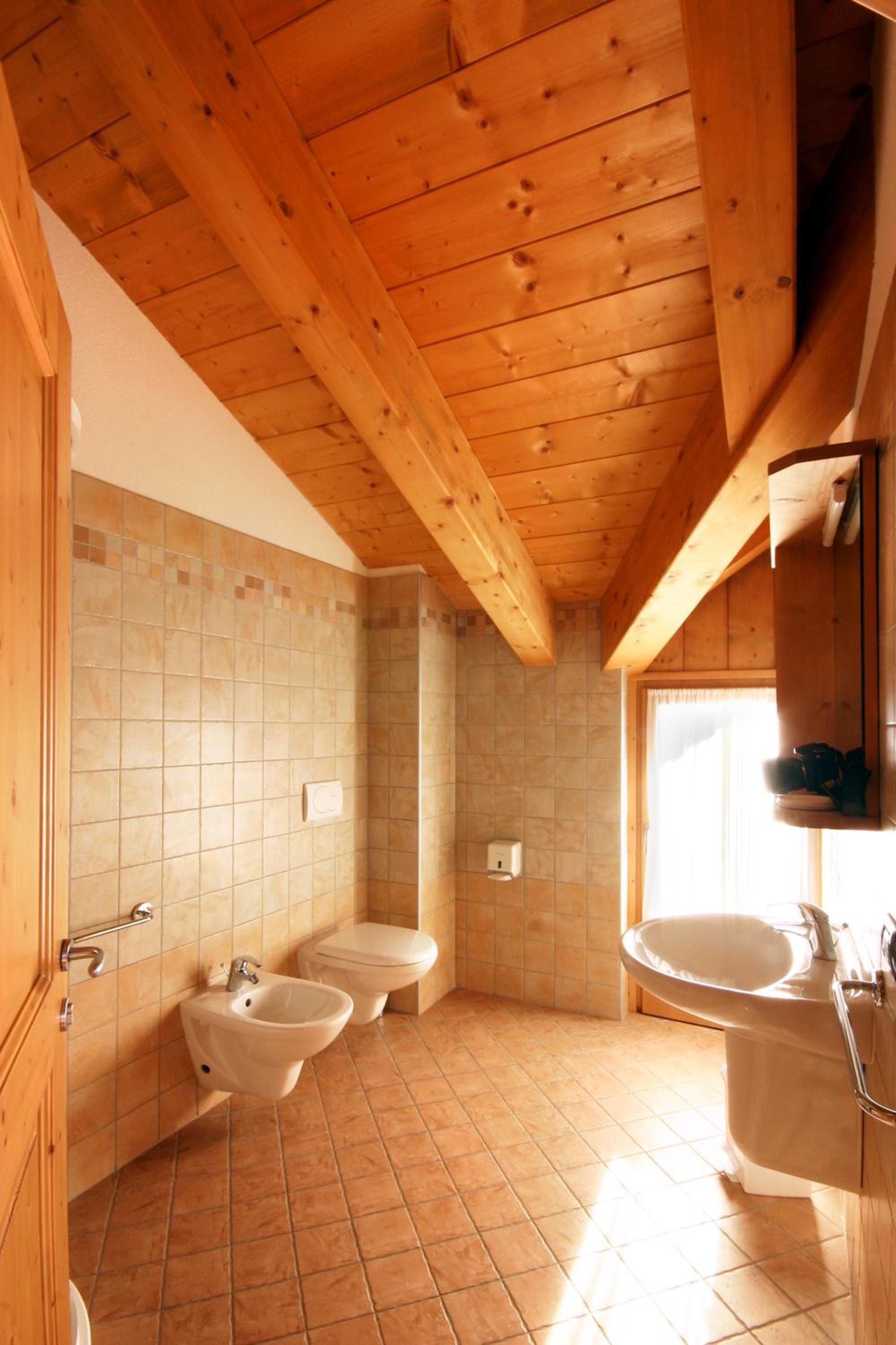Double Room with Private Bathroom photo 2