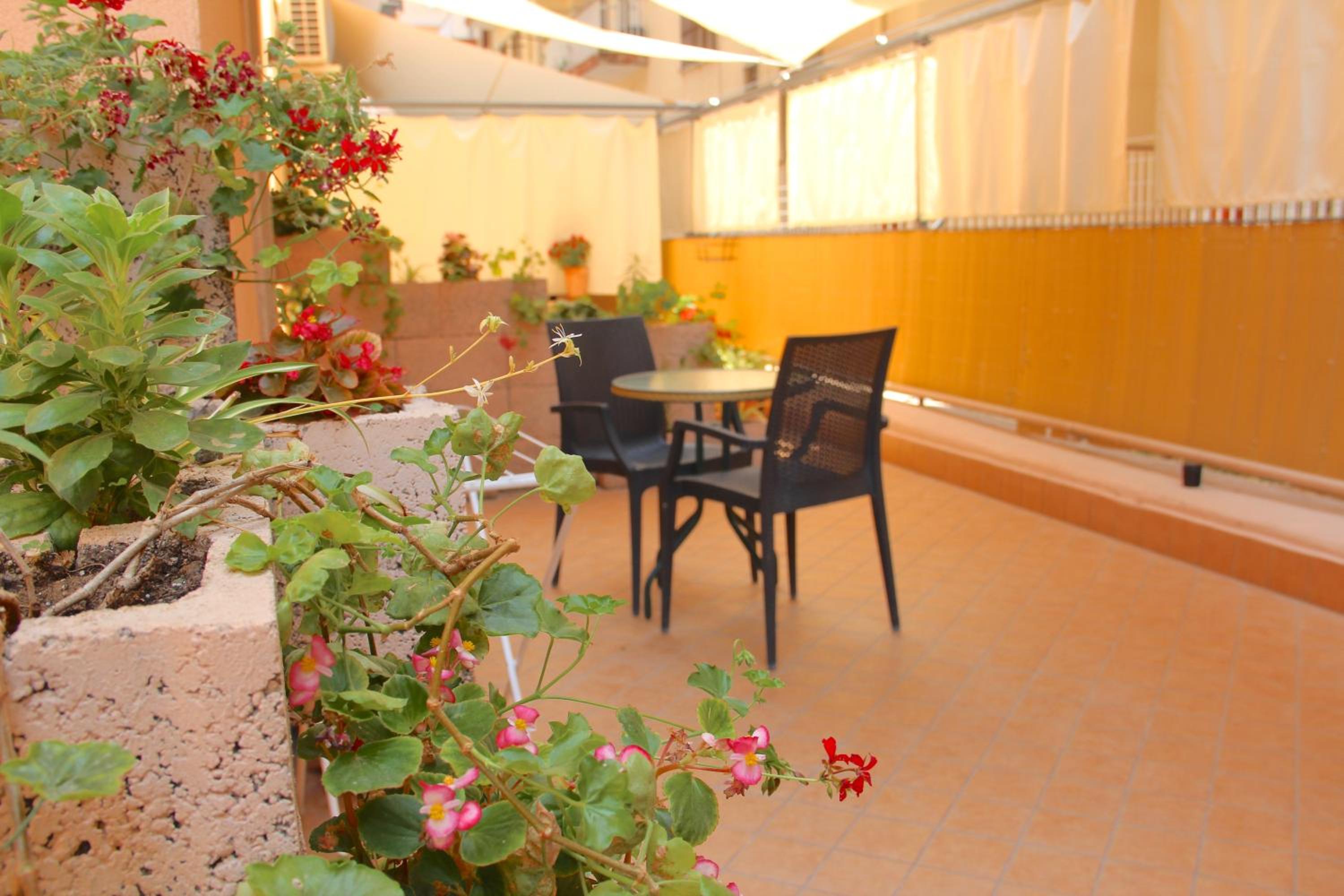 Double Room with Terrace - Photo 30