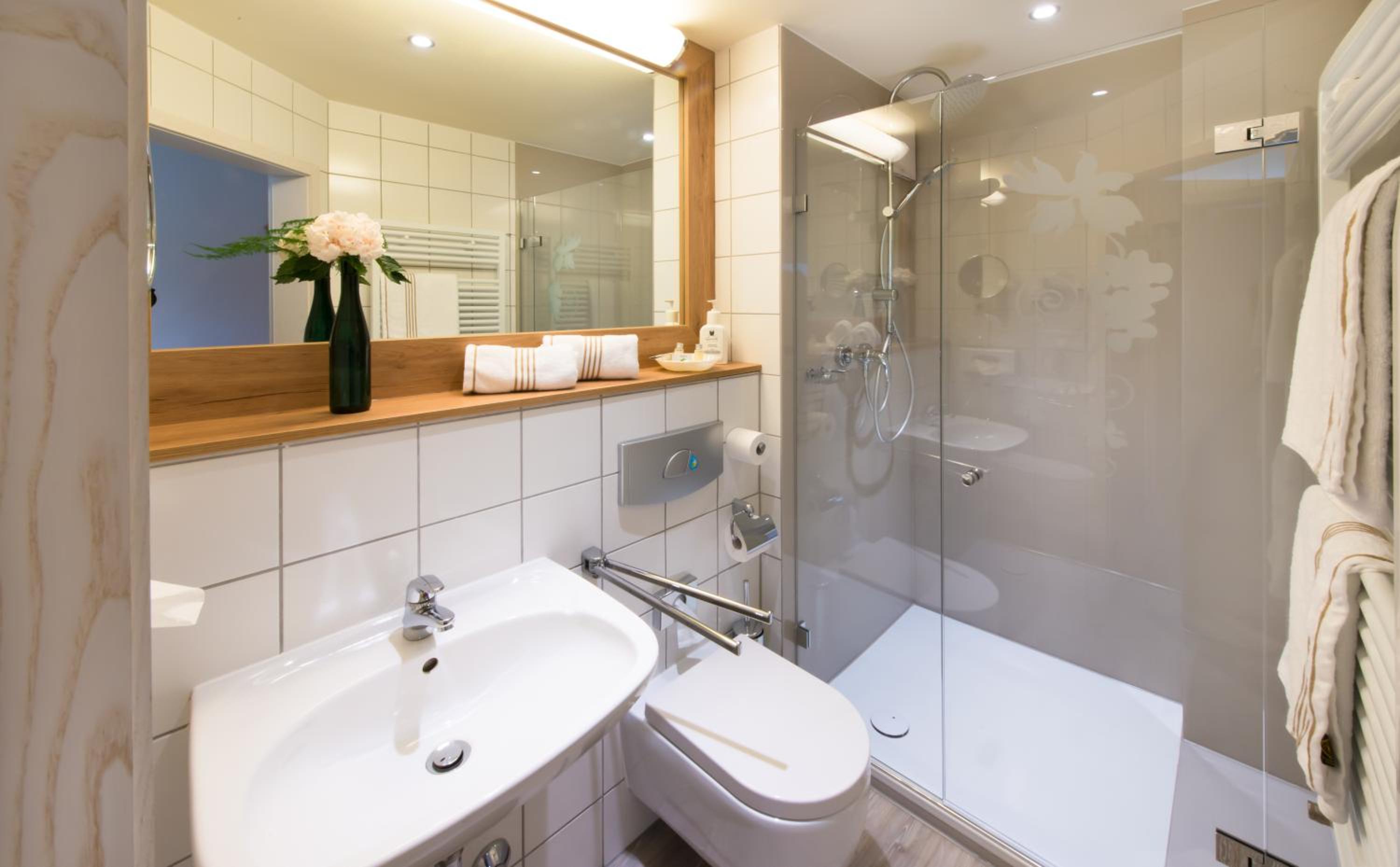 Deluxe Single Room with Balcony photo 3