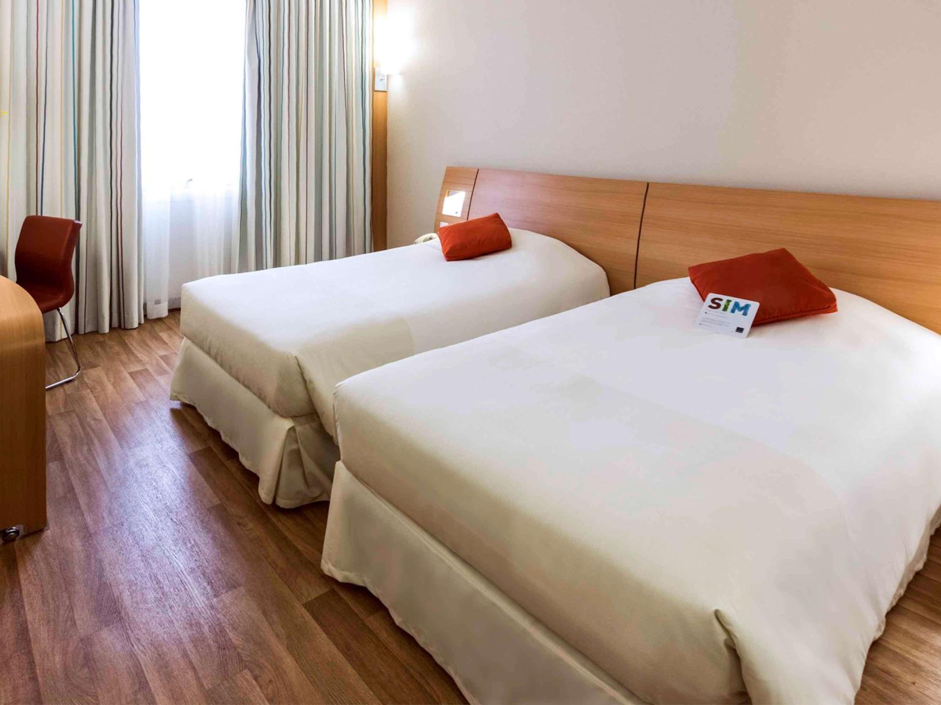 Superior Twin Room - Photo 7
