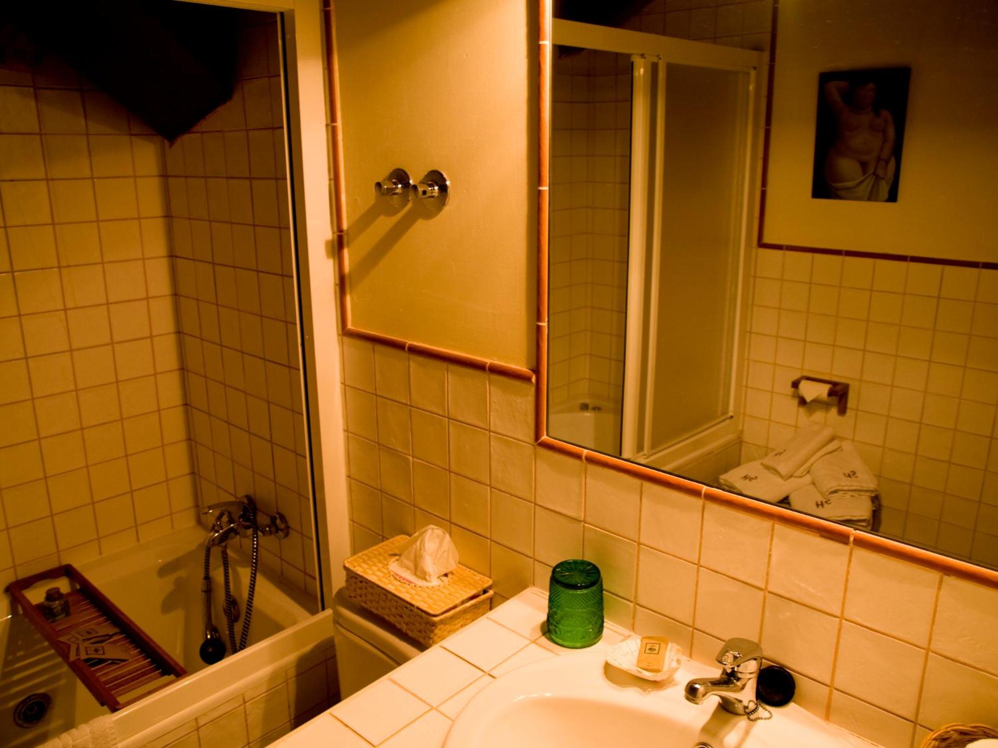 Double or Twin Room photo 2