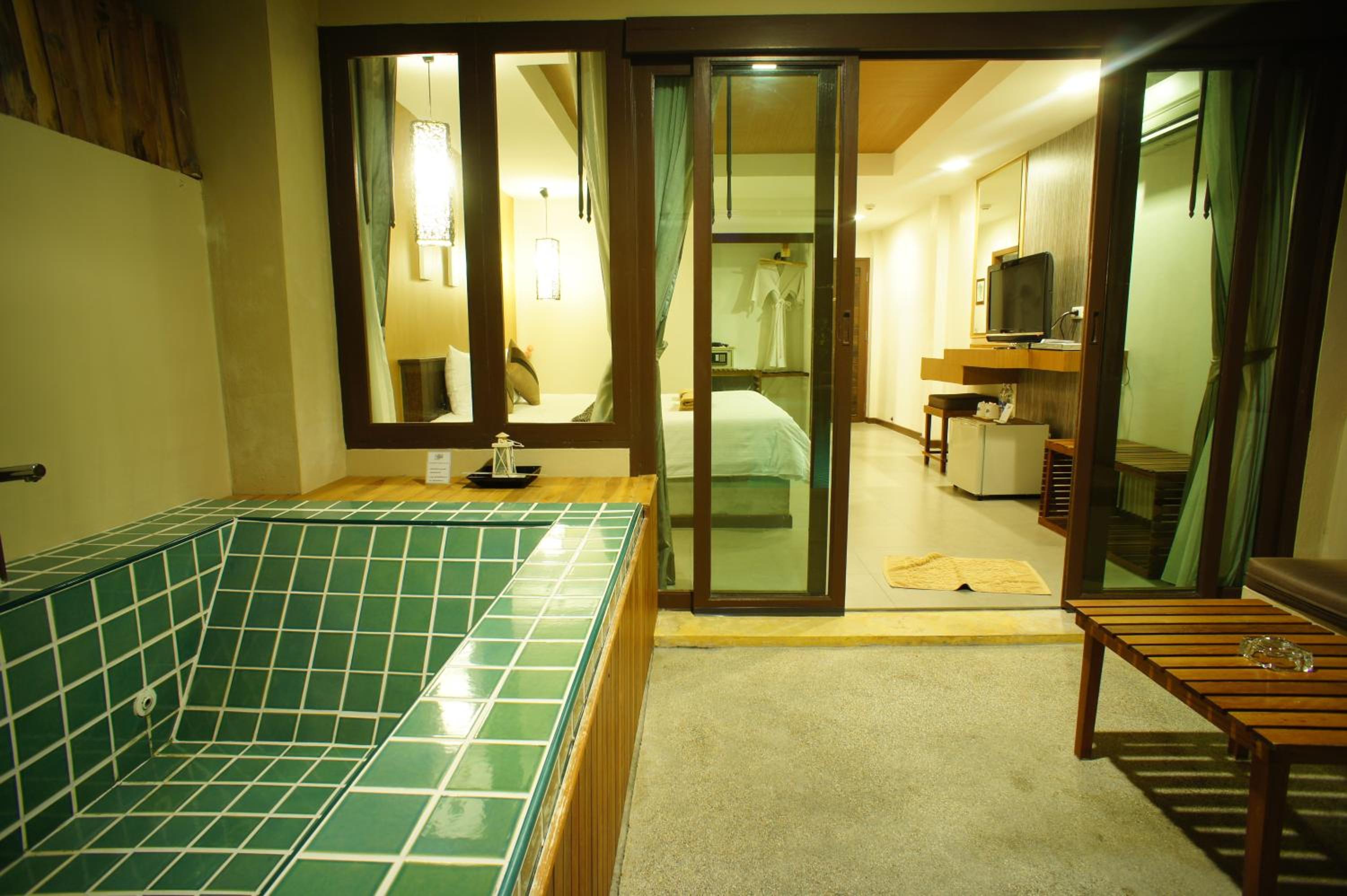 Double Room with Pool Access  photo 3