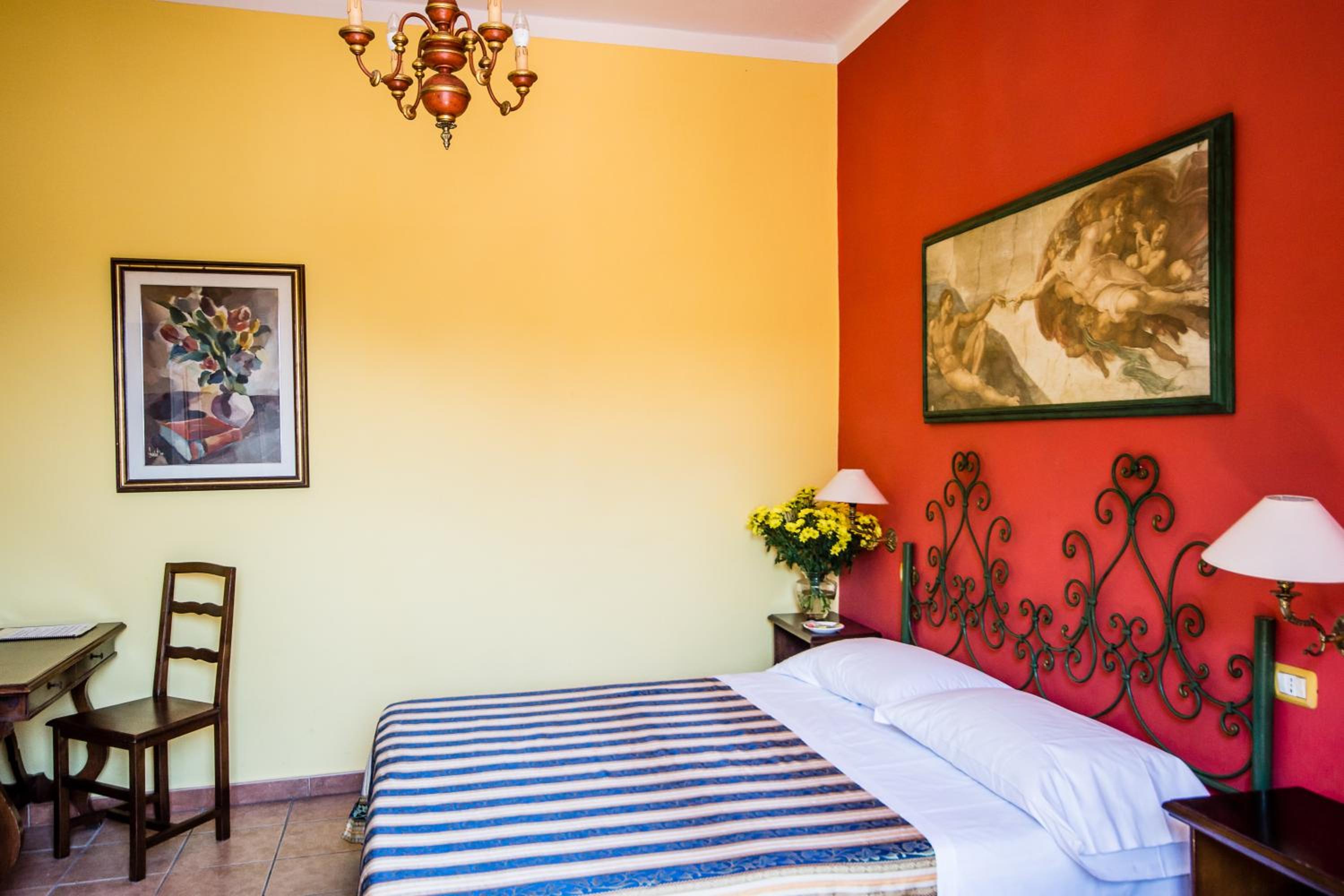 Queen Room