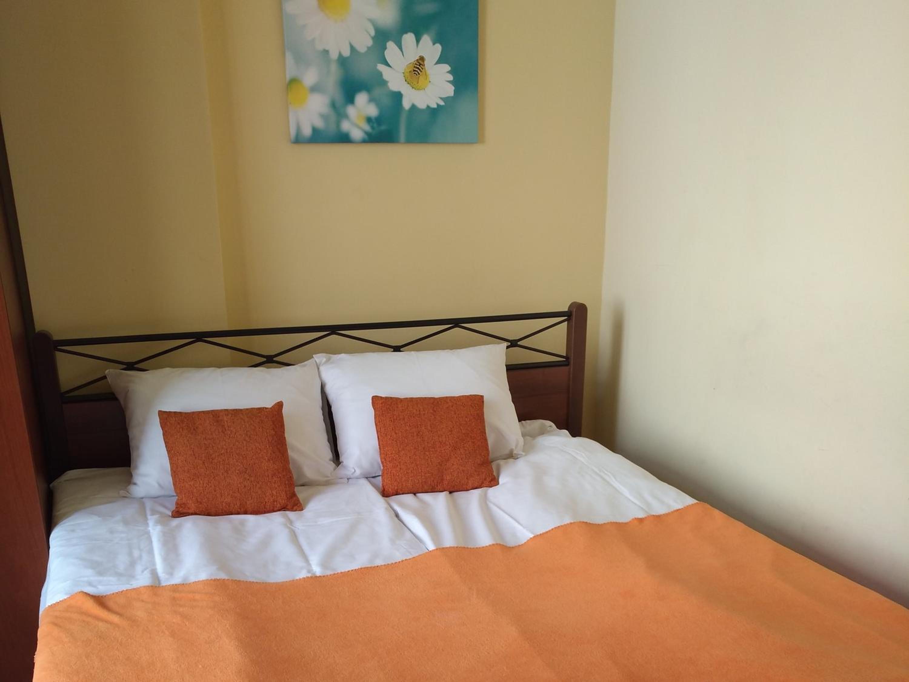 Double Room - Photo 1