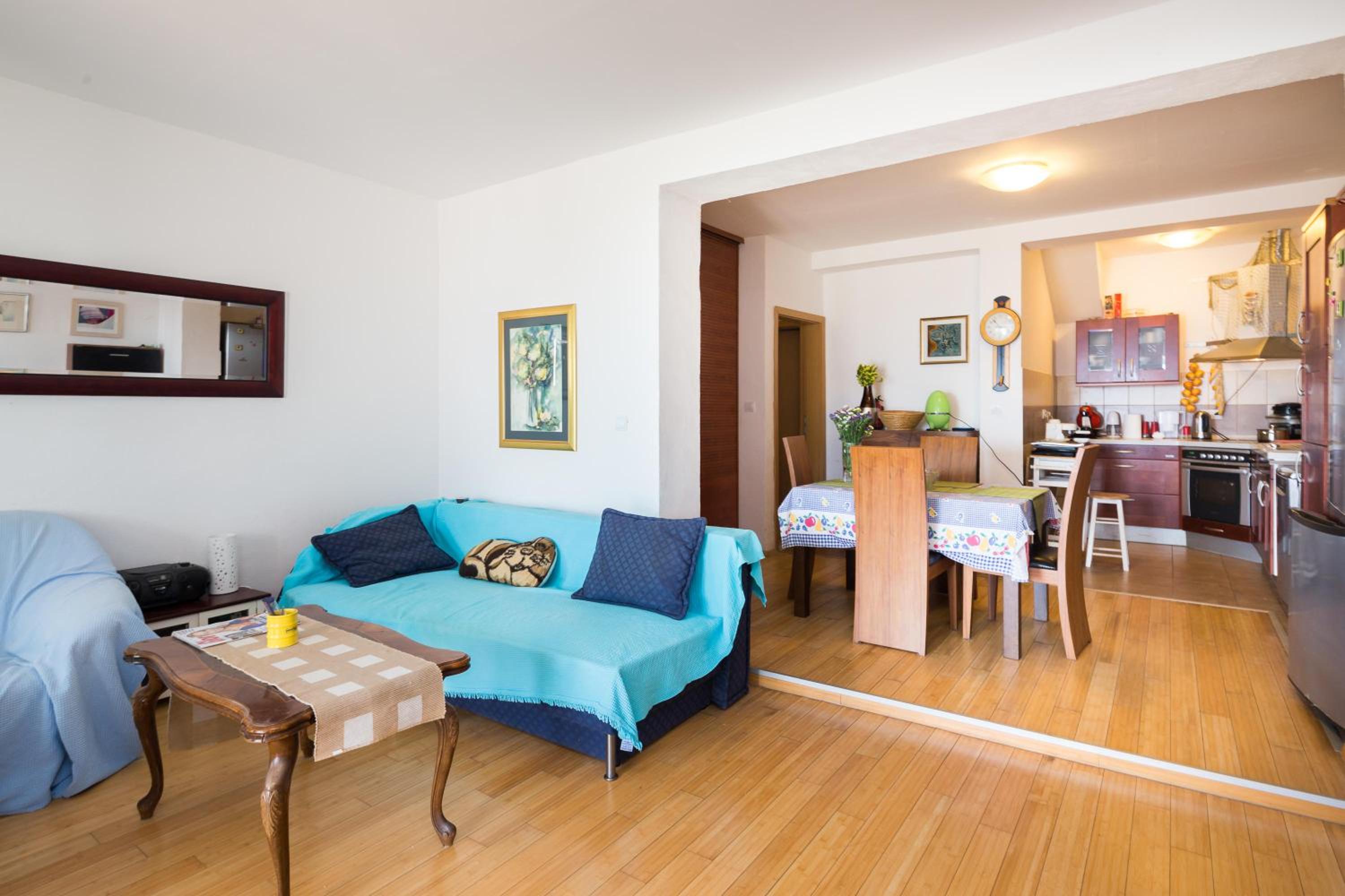 Apartment With Sea View photo 2