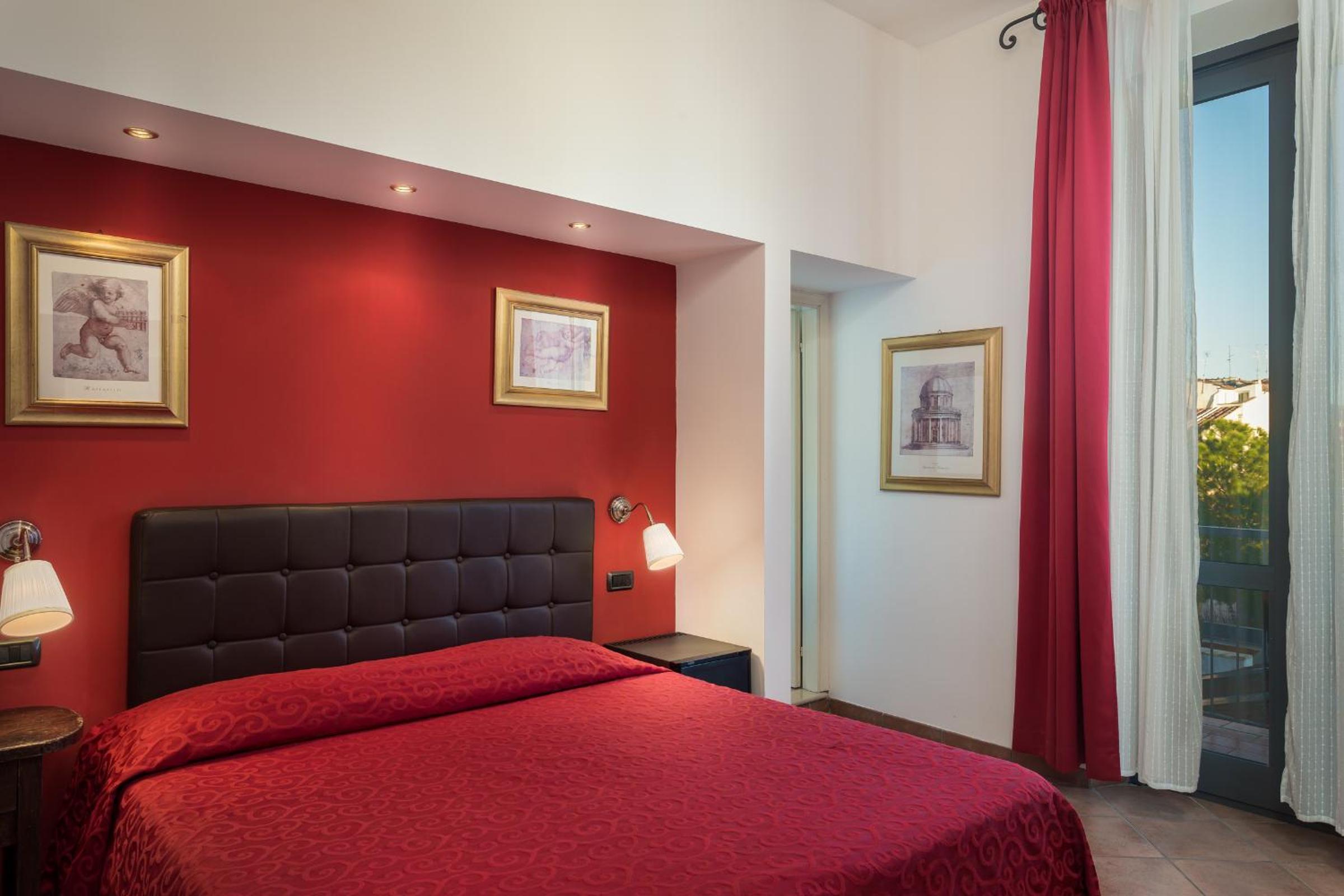 Double or Twin Room photo 1