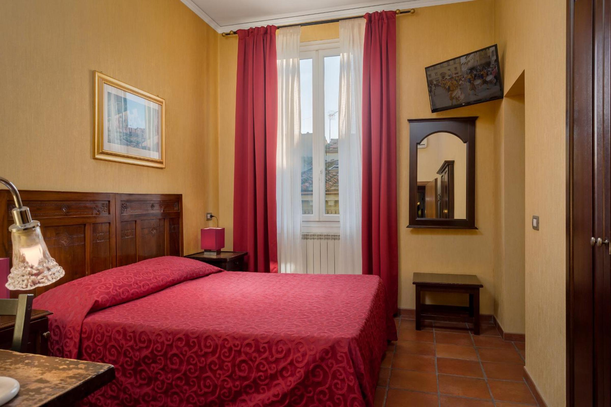 Classic Double or Twin Room photo 1
