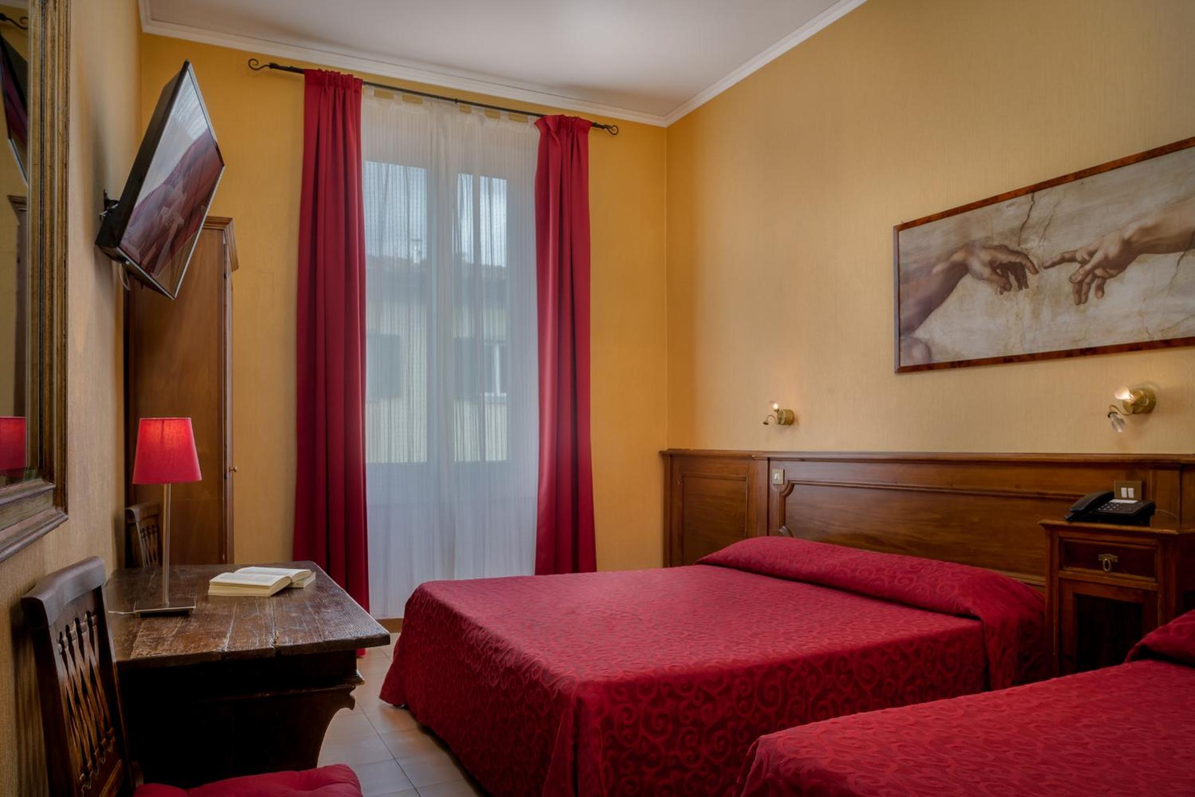 Triple Room photo 2