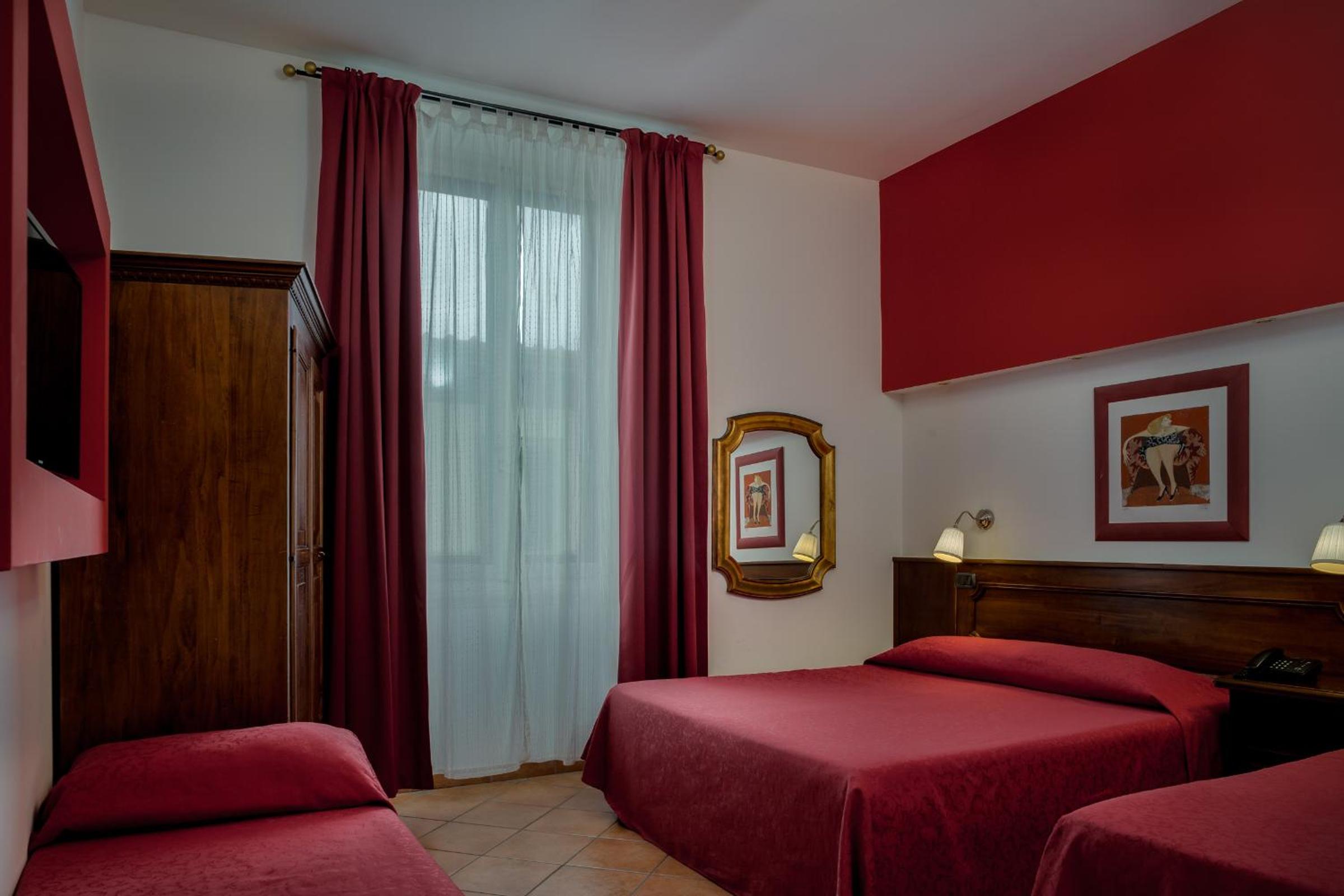 Quadruple Room photo 3