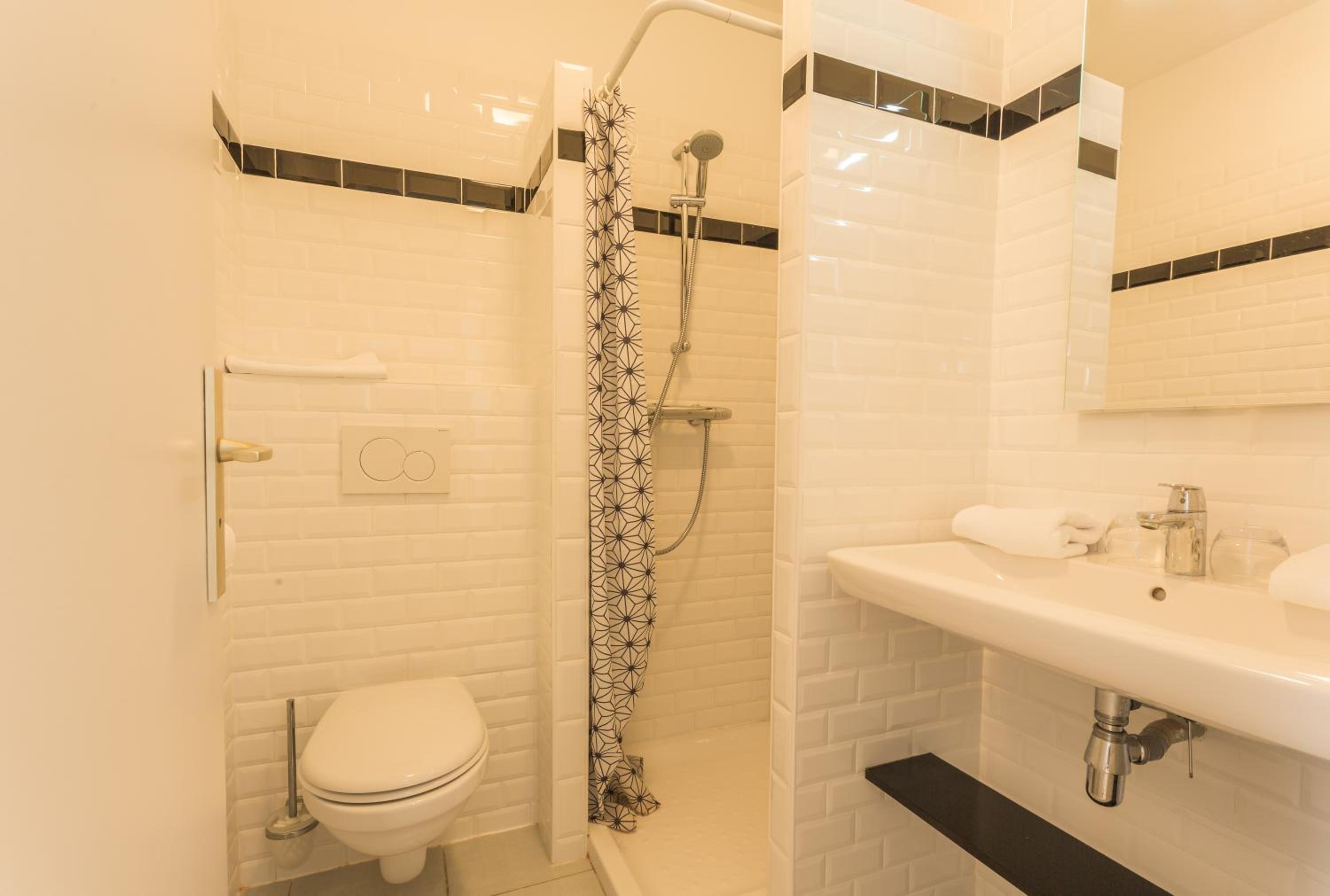 Double Room with Shower - Valley View - Photo 2