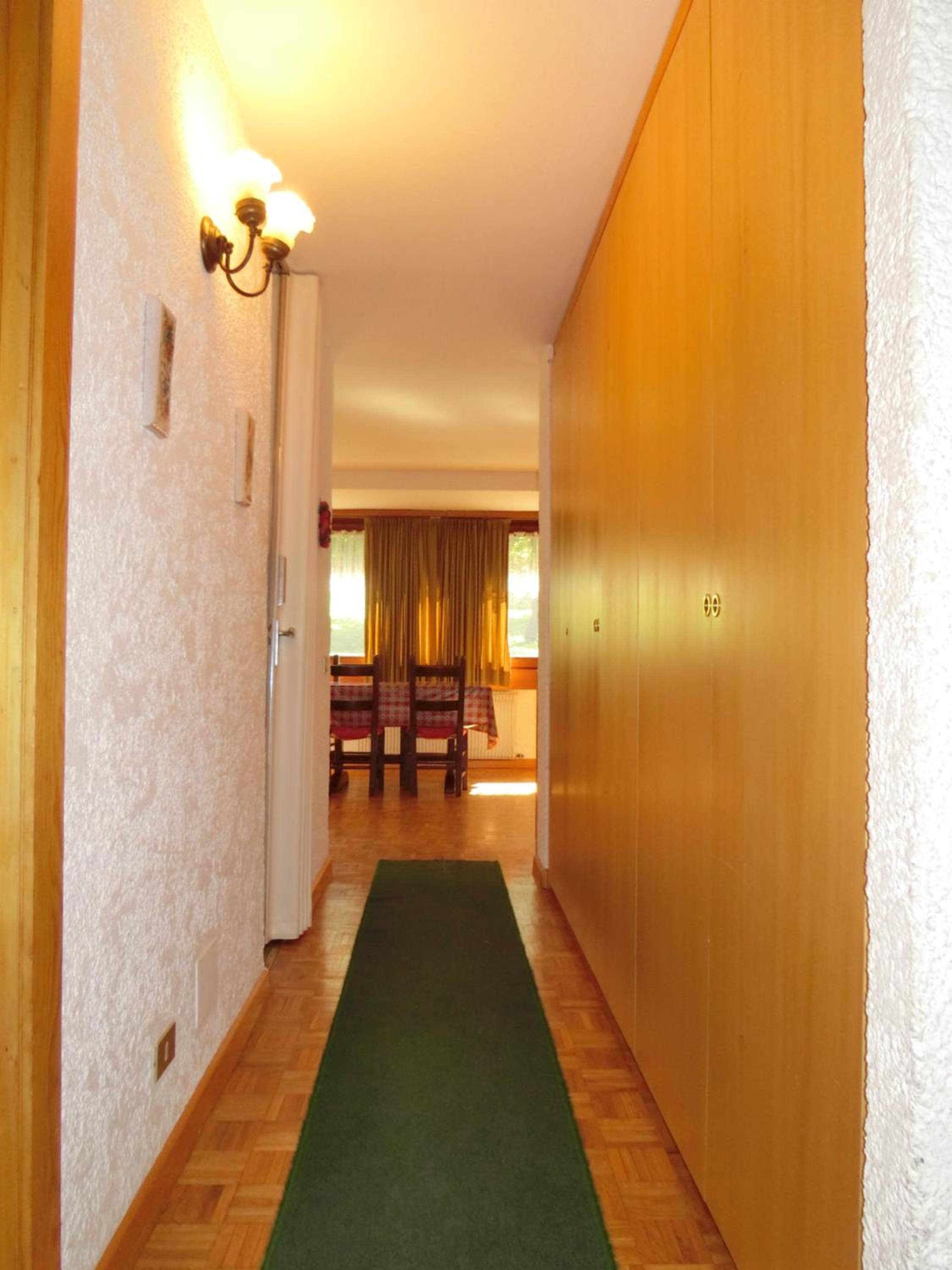 Studio Apartment photo 1