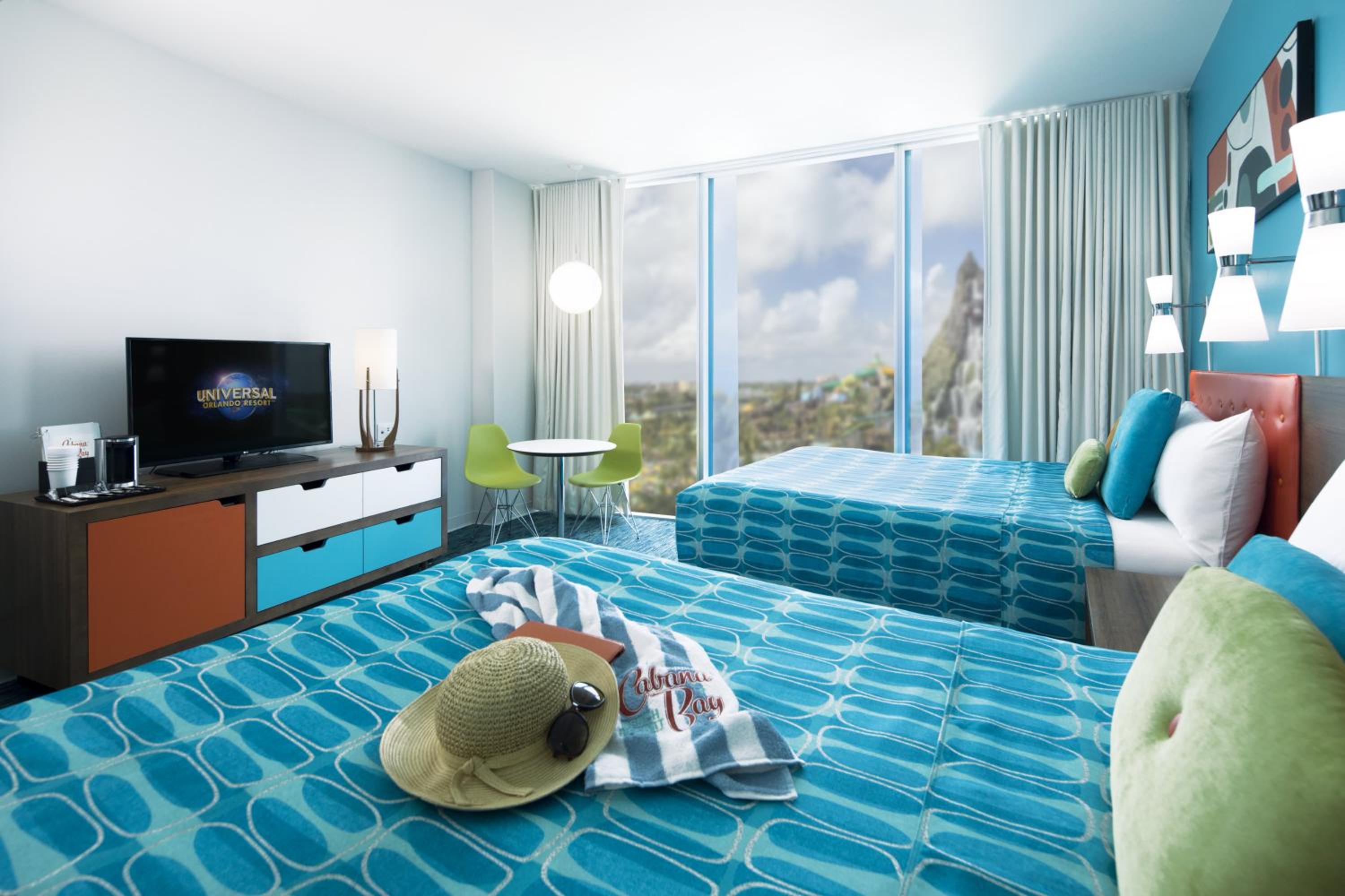 Standard Room with ADA Tub Mobility Accessible Volcano Bay View (Includes Early Park Admission)