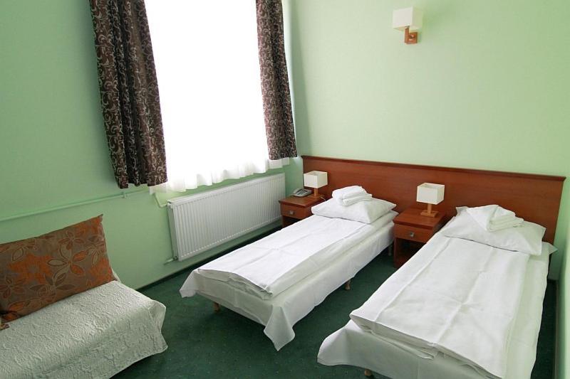 Triple Room - Photo 2