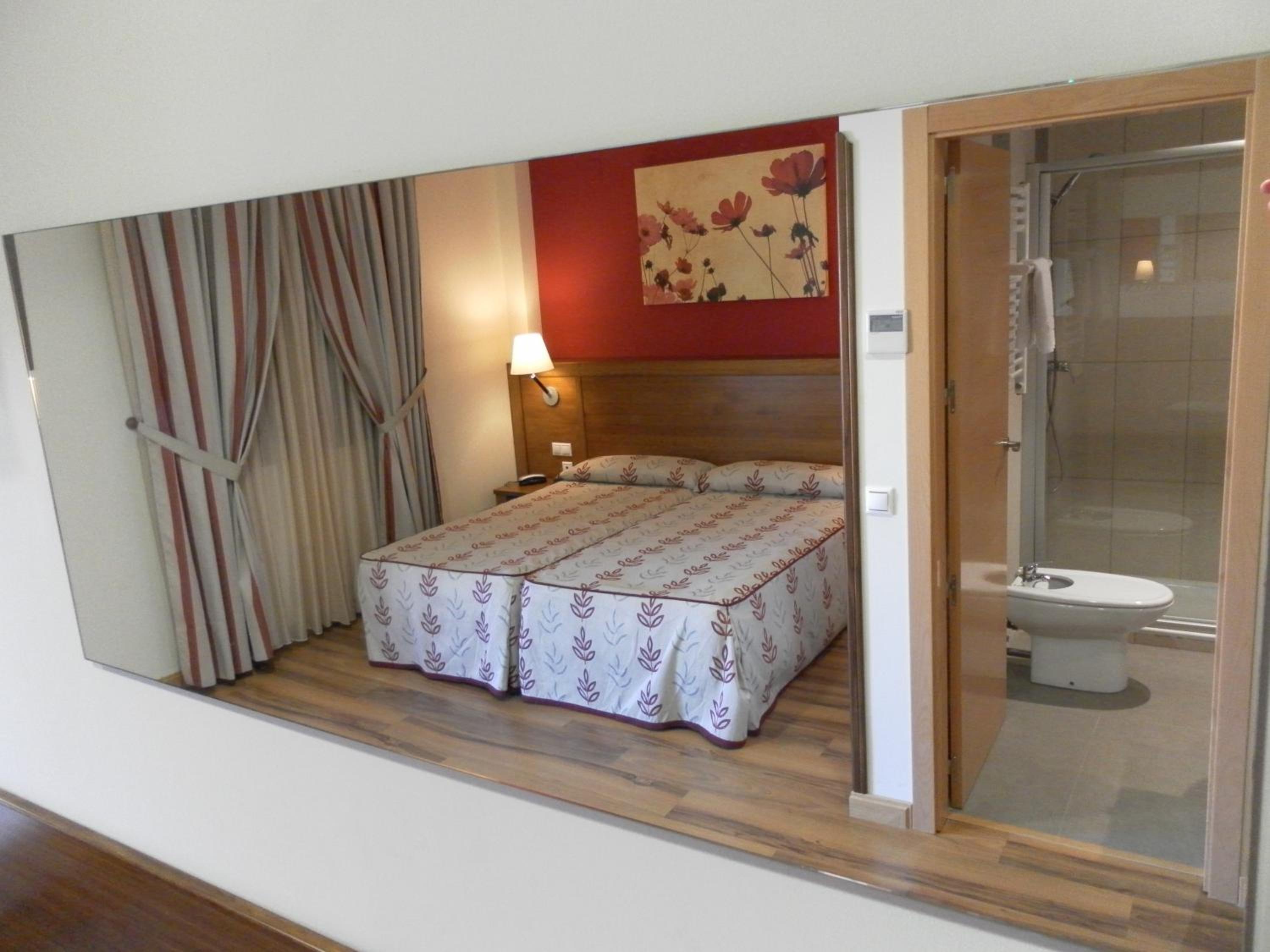 Triple Room - Photo 3