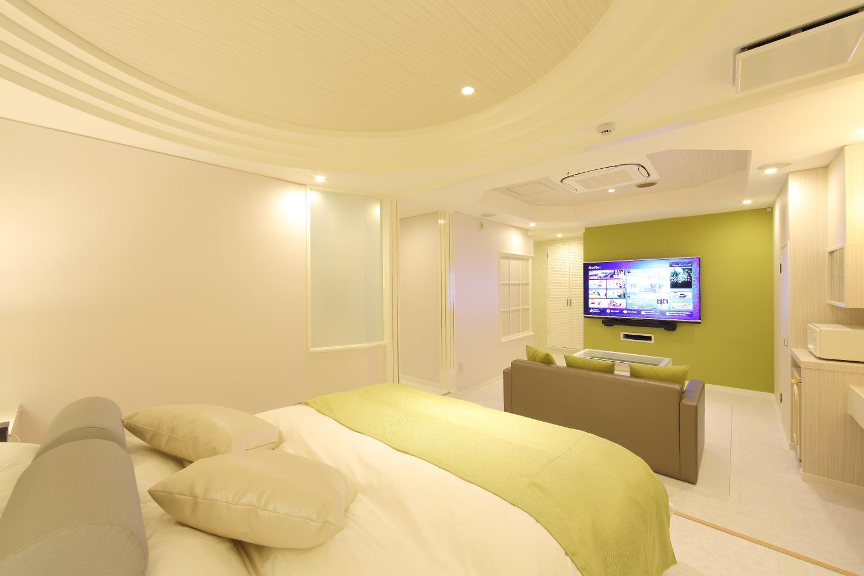 Double Room - Photo 3