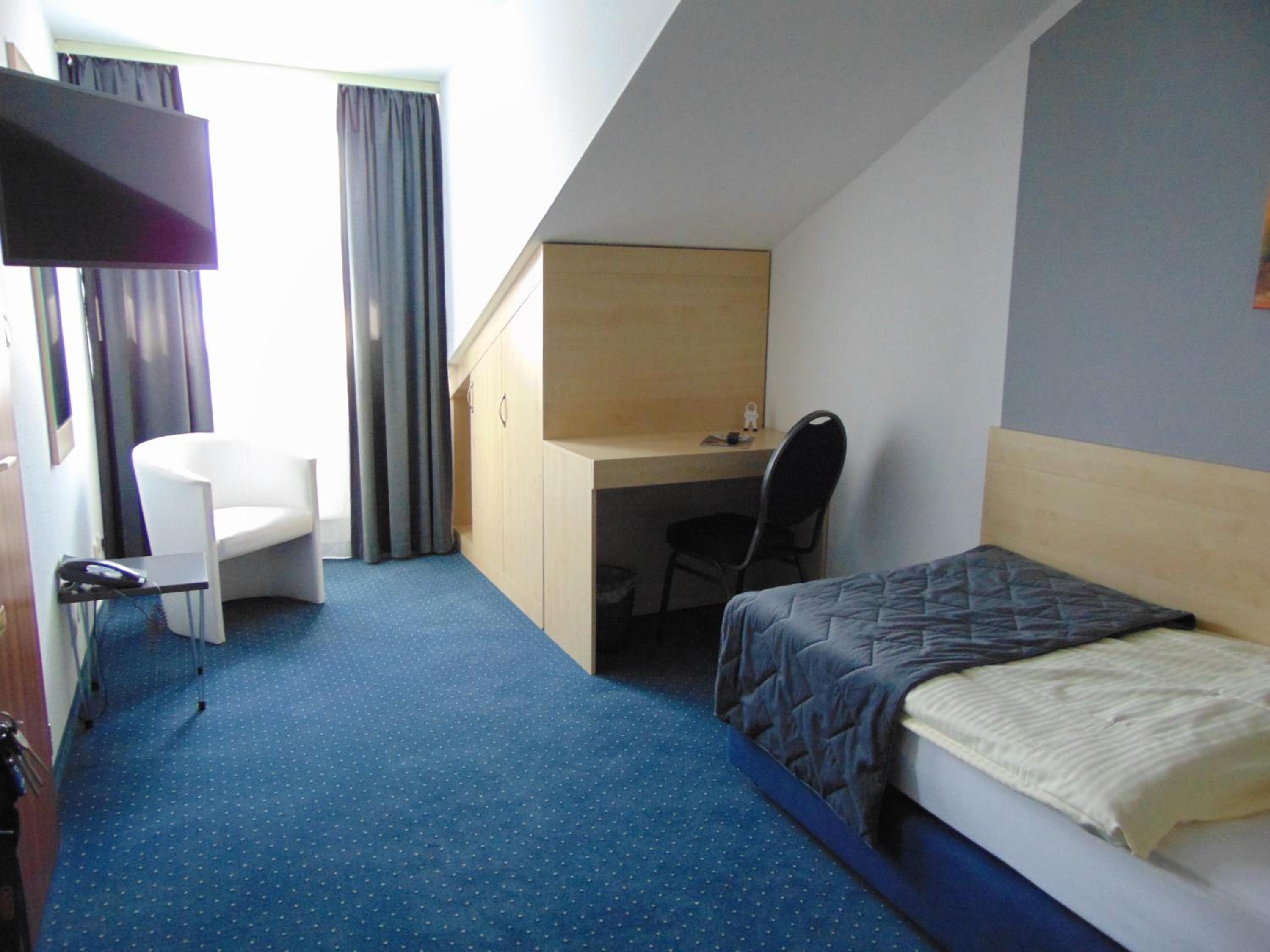 Economy Single Room photo 3