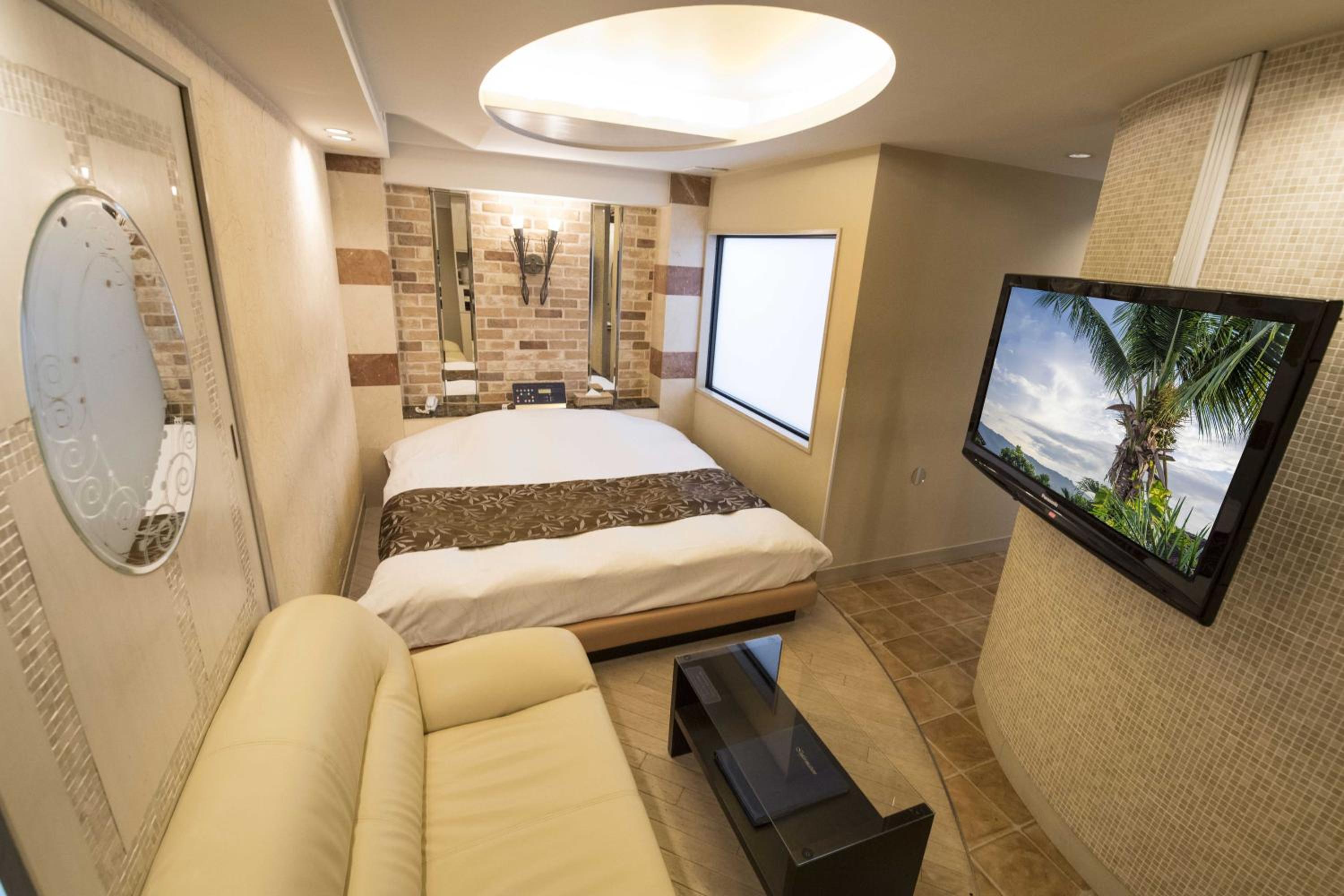 Room for Short Stay, Check-in 21:00 - Check-out 11:00 - Double Room photo 3