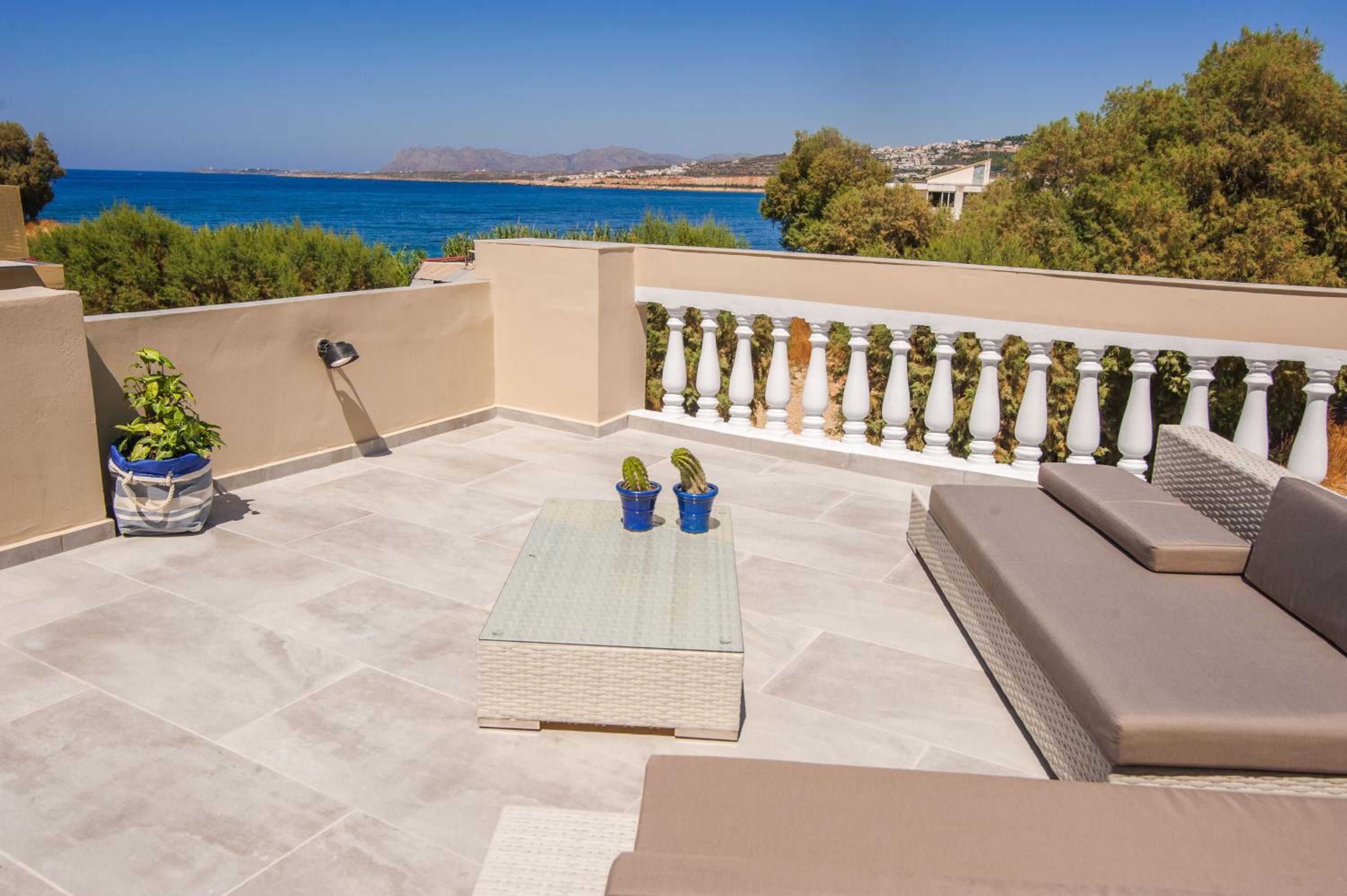 Superior Suite with Terrace and Sea View photo 3