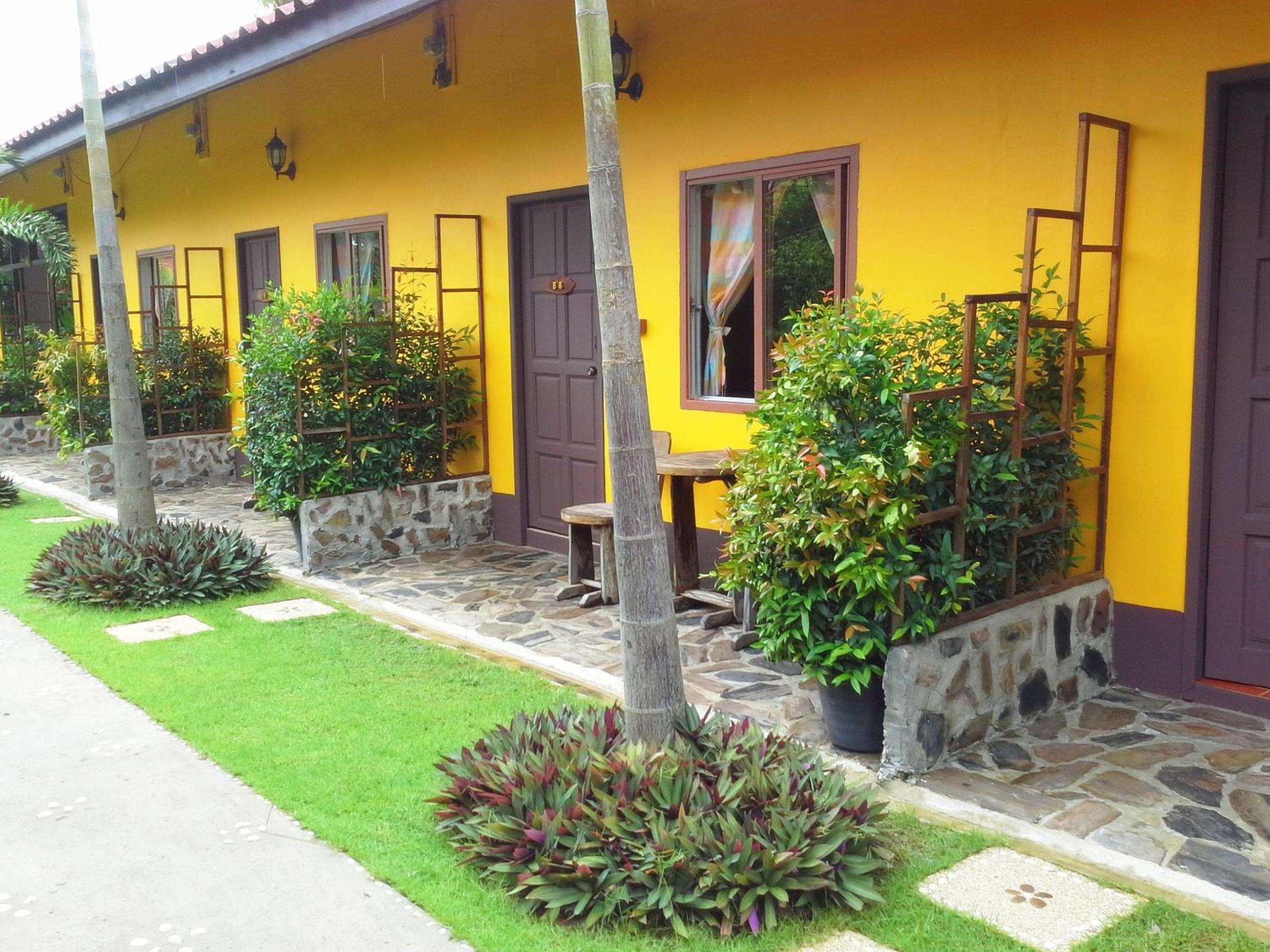 Cottage (L) - Photo 7