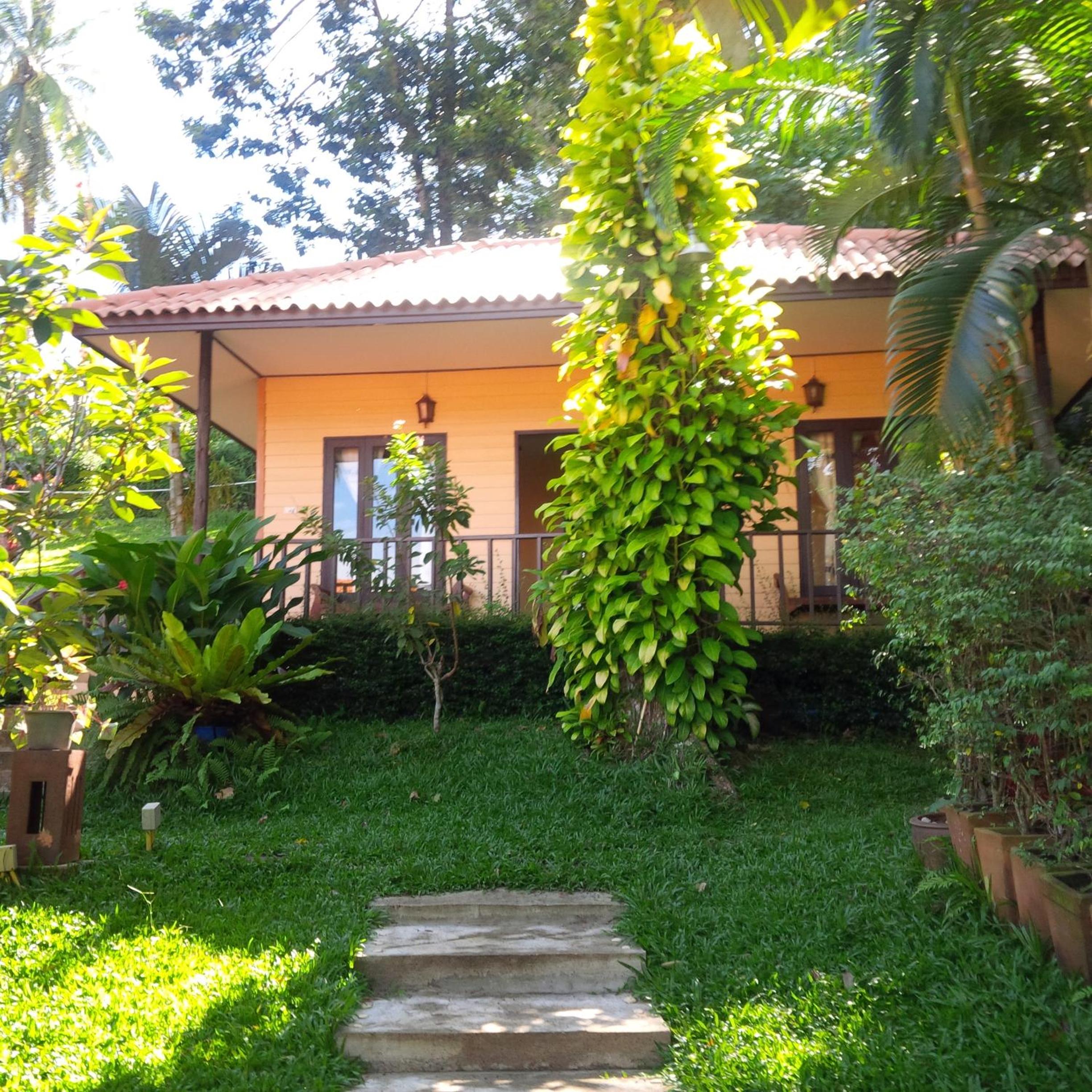 Bungalow (S) Fan - Photo 2