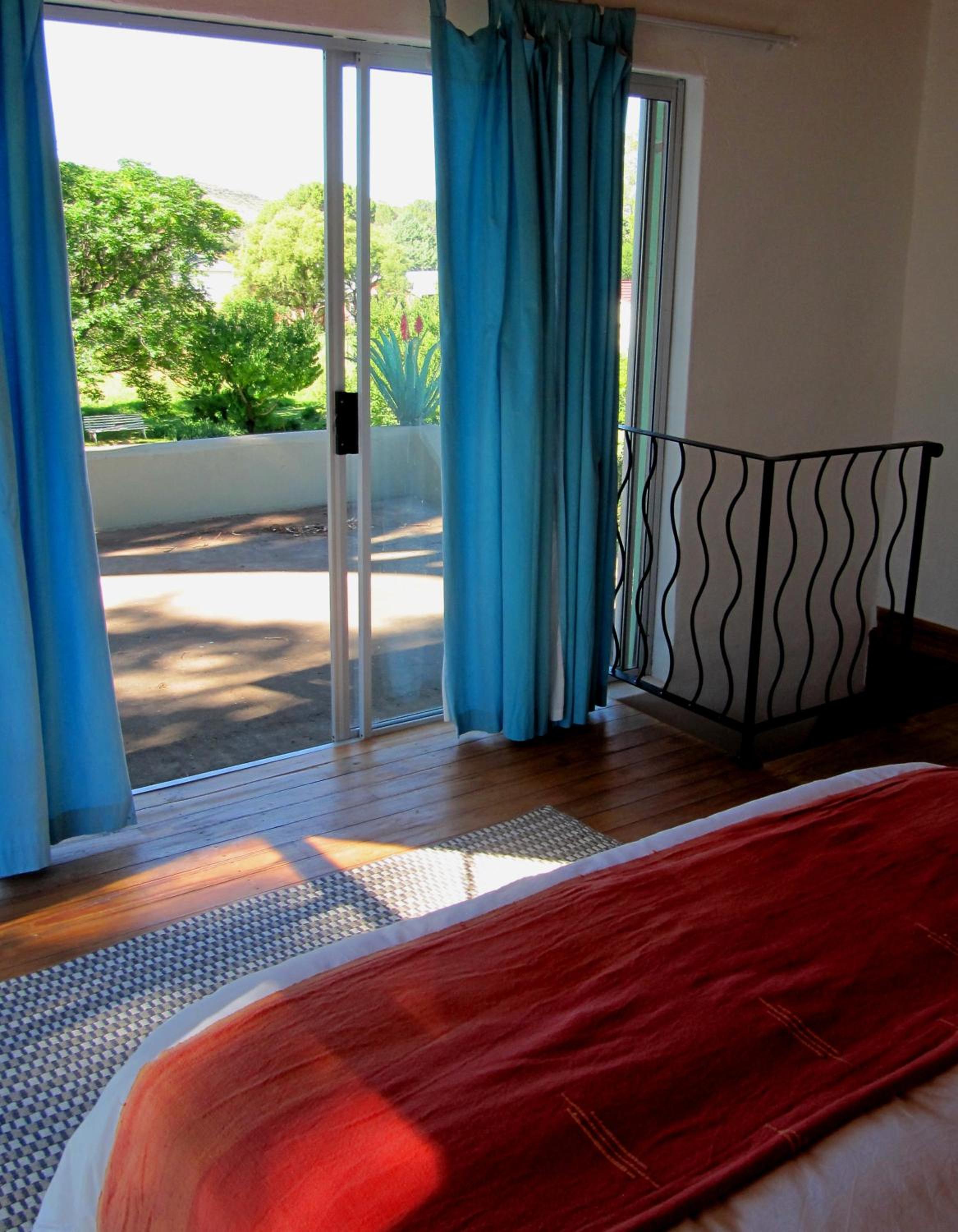 Two-Bedroom Cottage - Photo 14