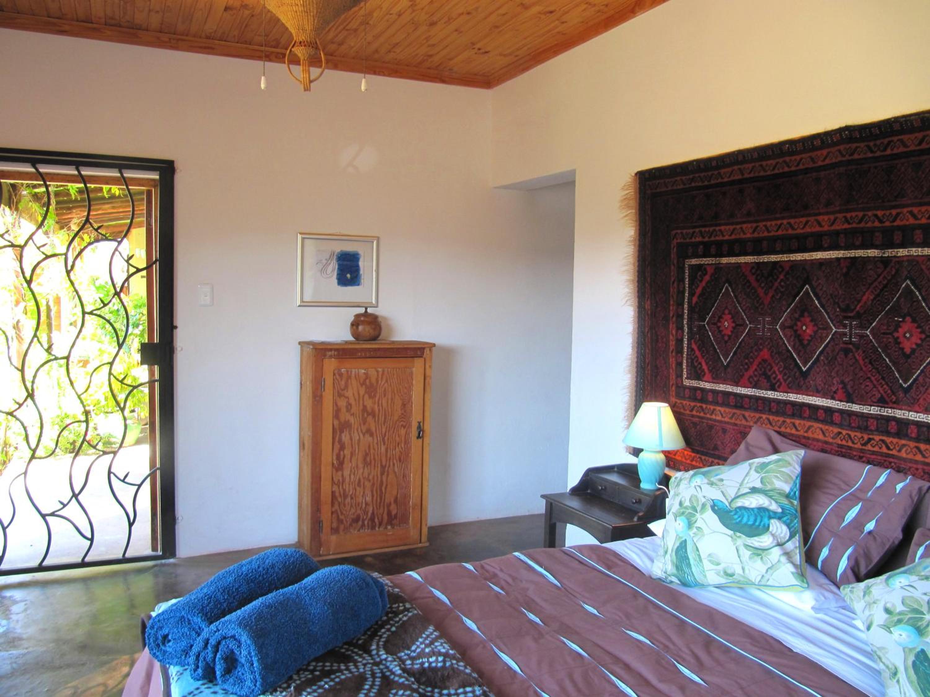 Two-Bedroom Cottage - Photo 17