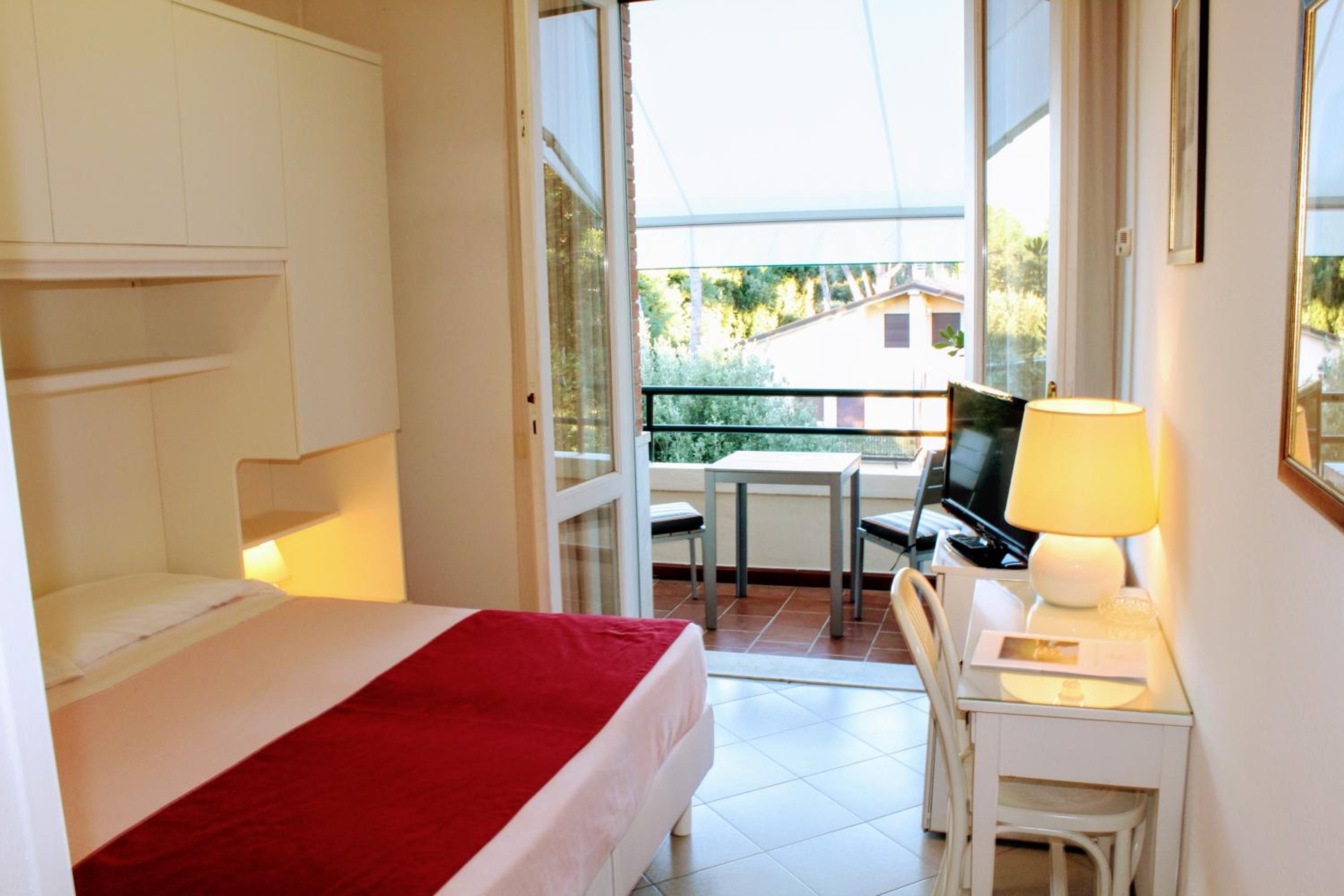 Double Room - Photo 34