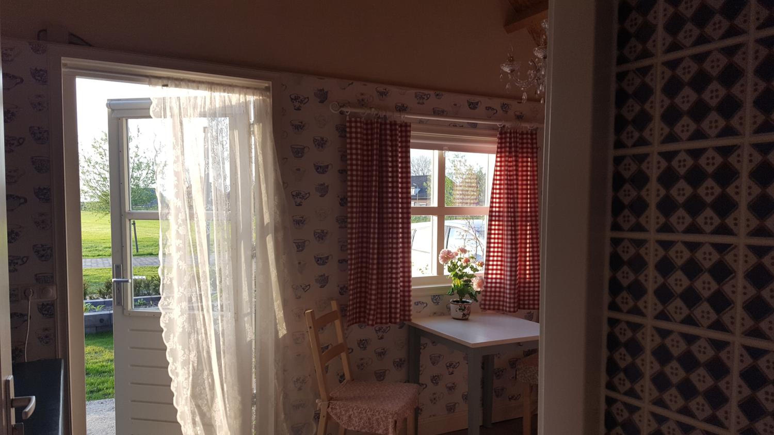 King Room with Garden View - Photo 5