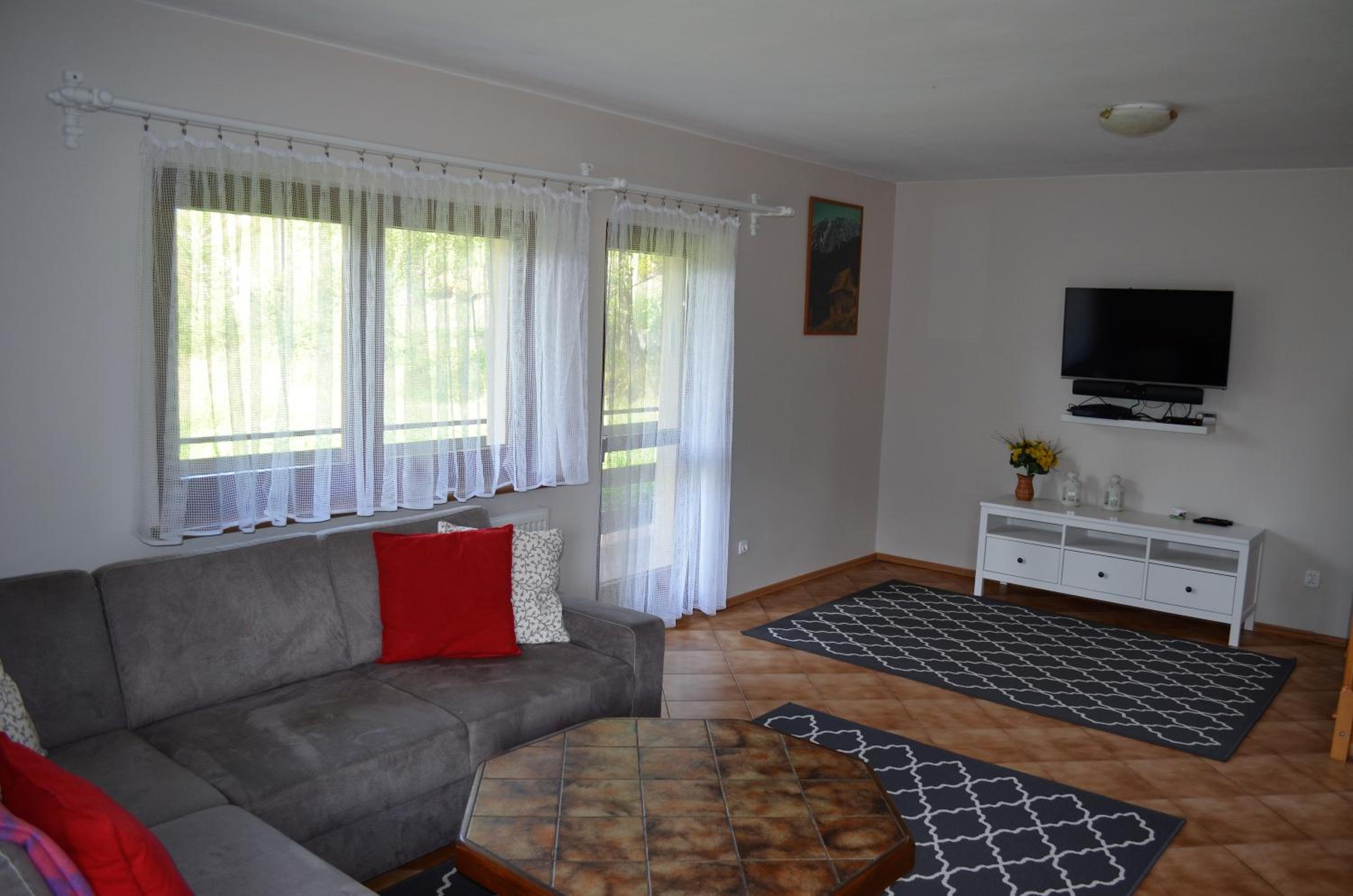 Three-Bedroom House photo 1