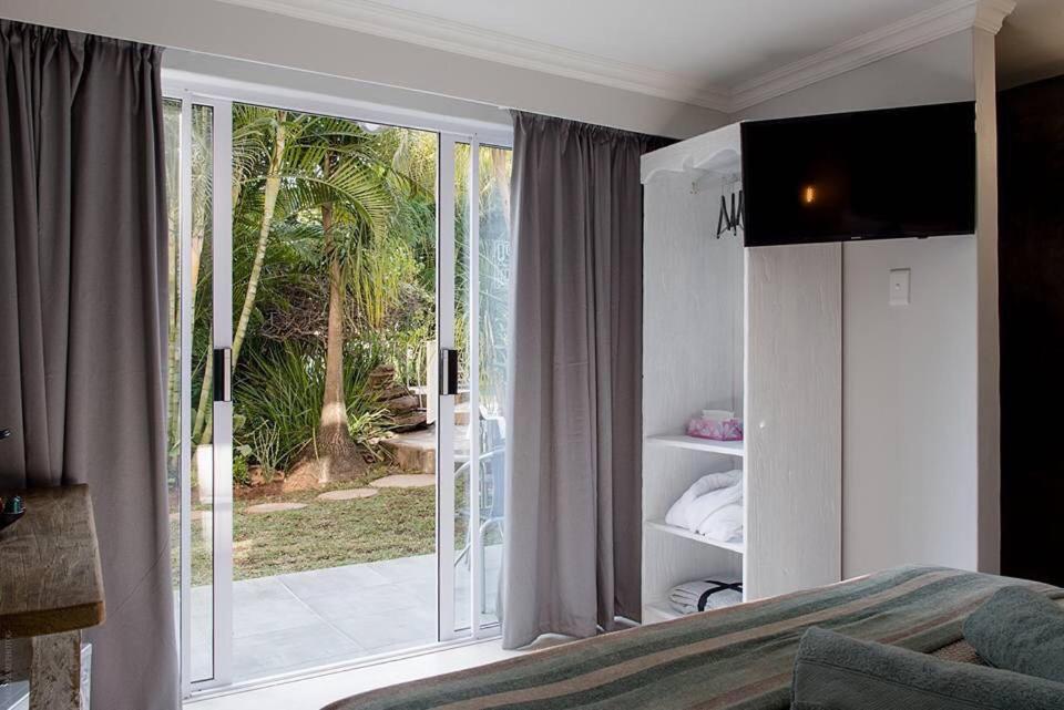 Deluxe Double Room - Photo 15