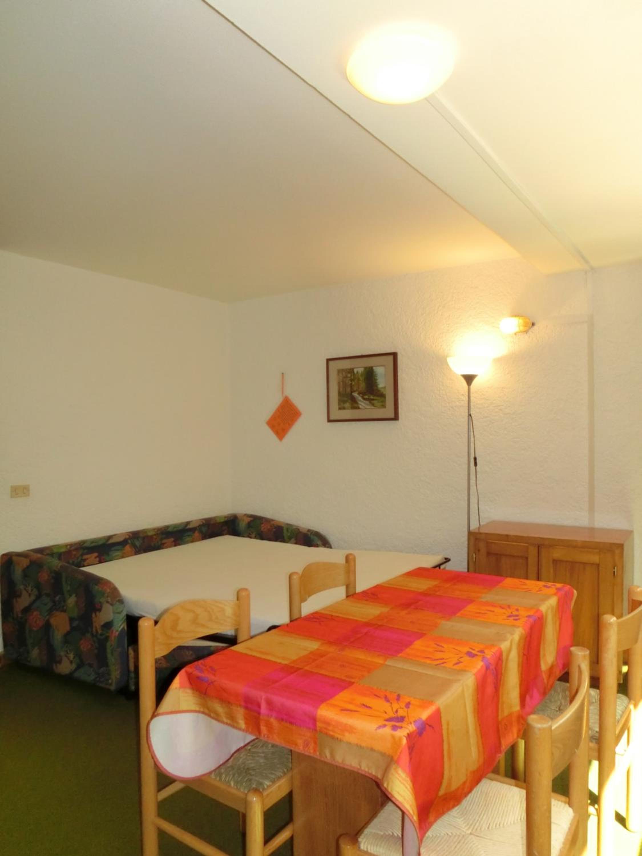 Apartment photo 1