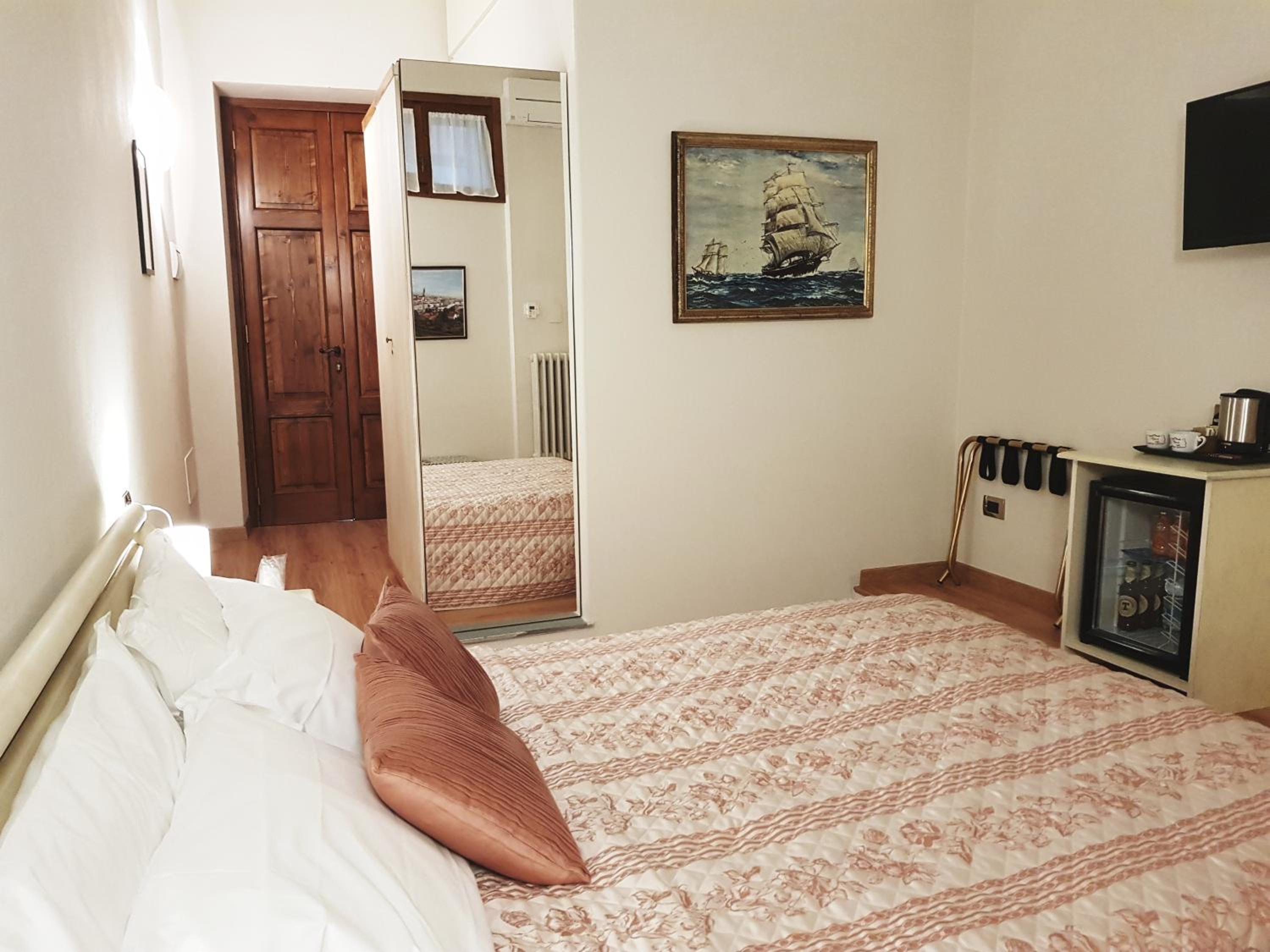Superior Double Room photo 3