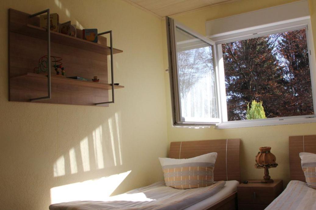 Family Room (2 Adults + 2 Children) - Photo 1
