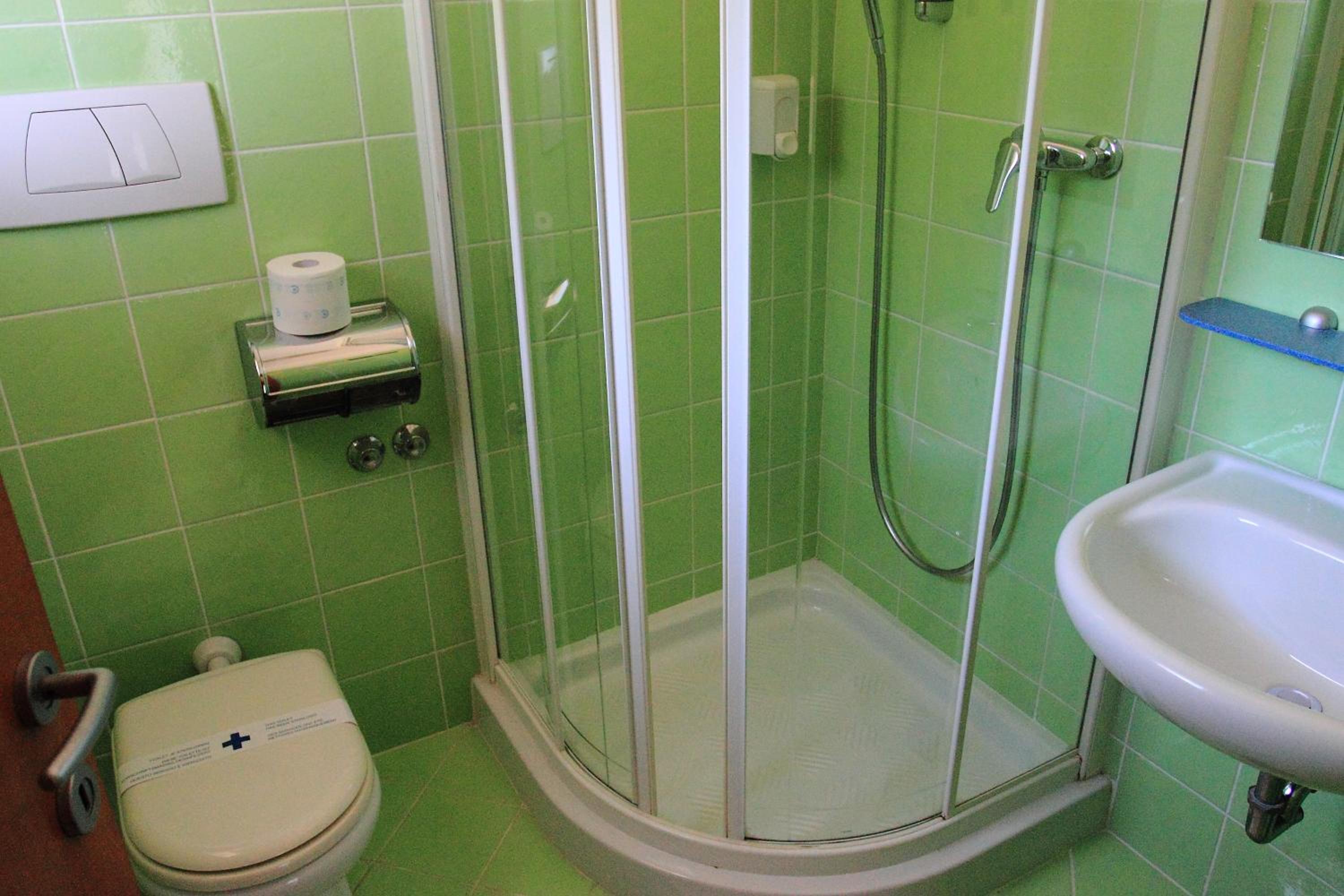 Quadruple Room with Balcony photo 3