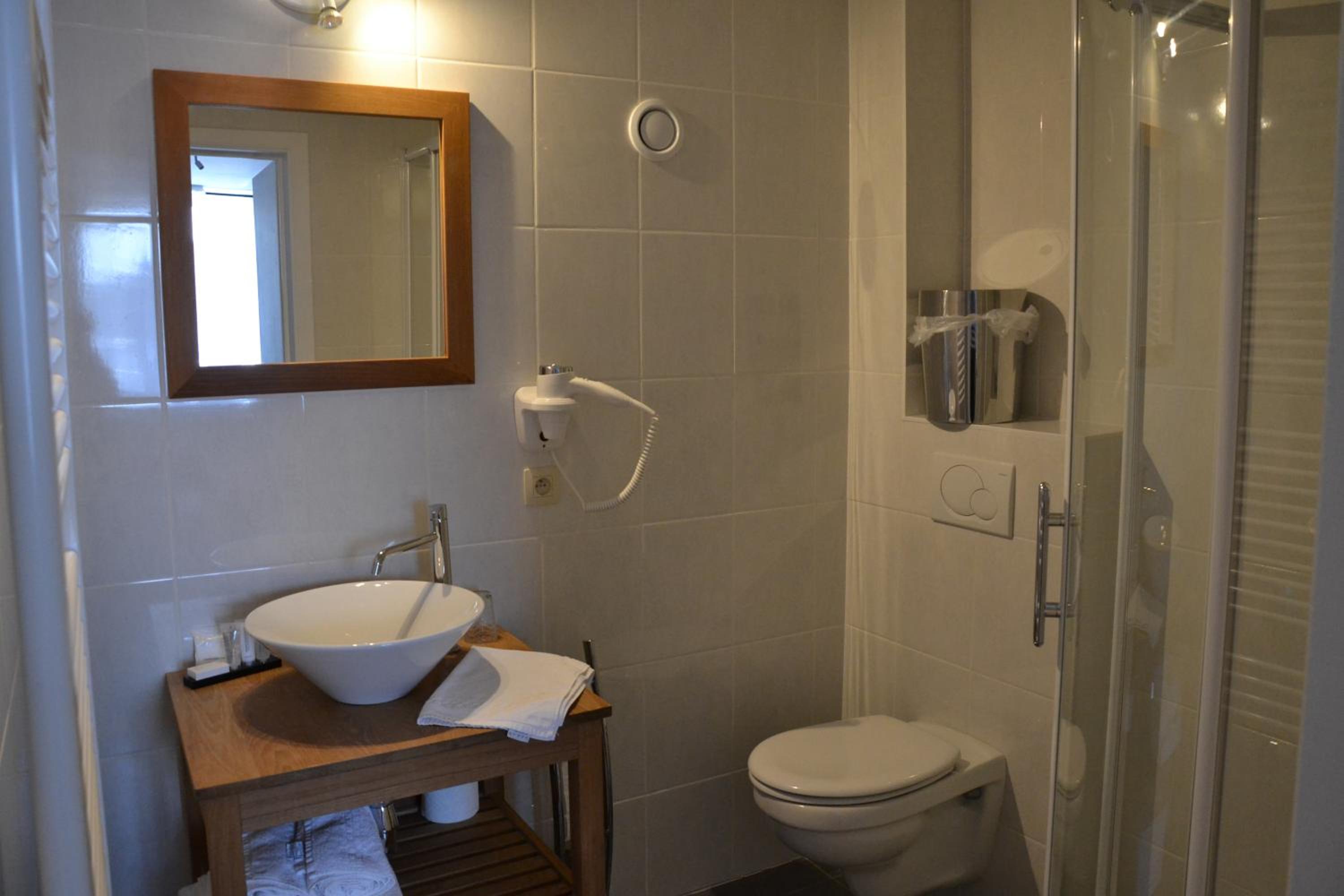 Family Suite - Photo 9
