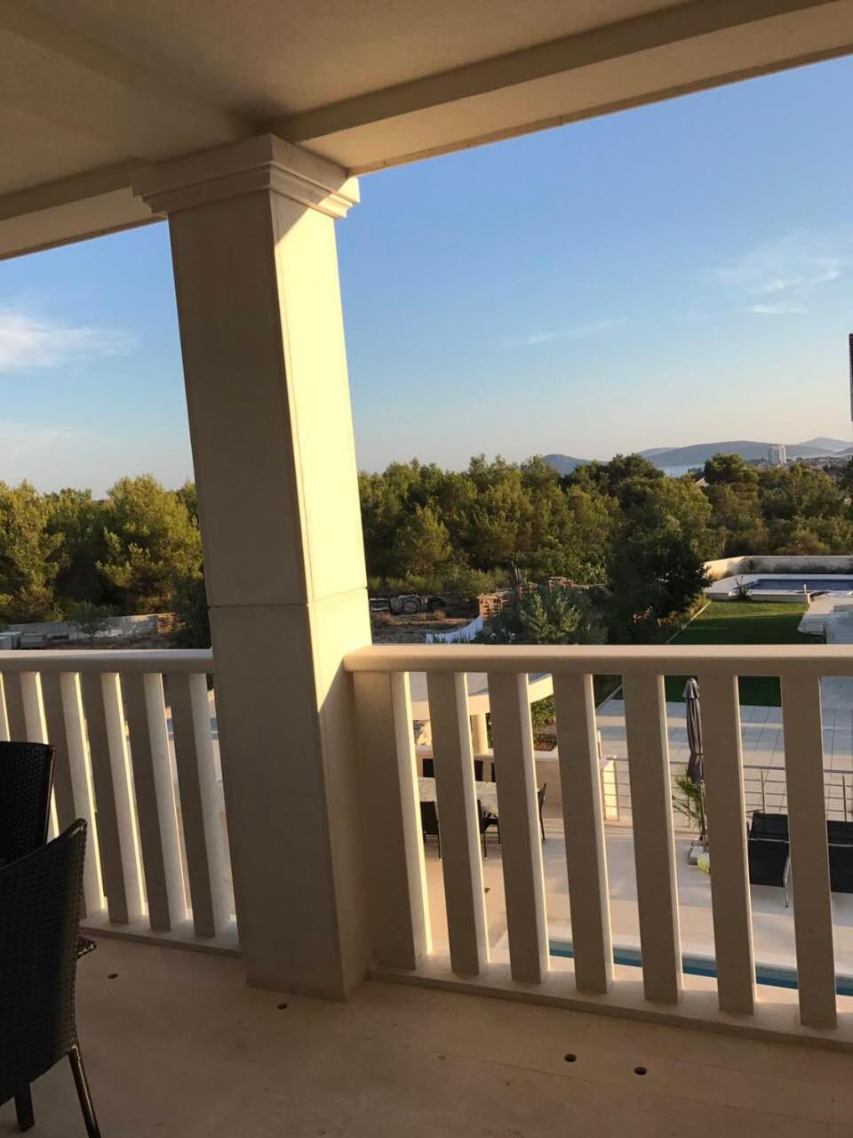 Apartment with Sea View photo 3