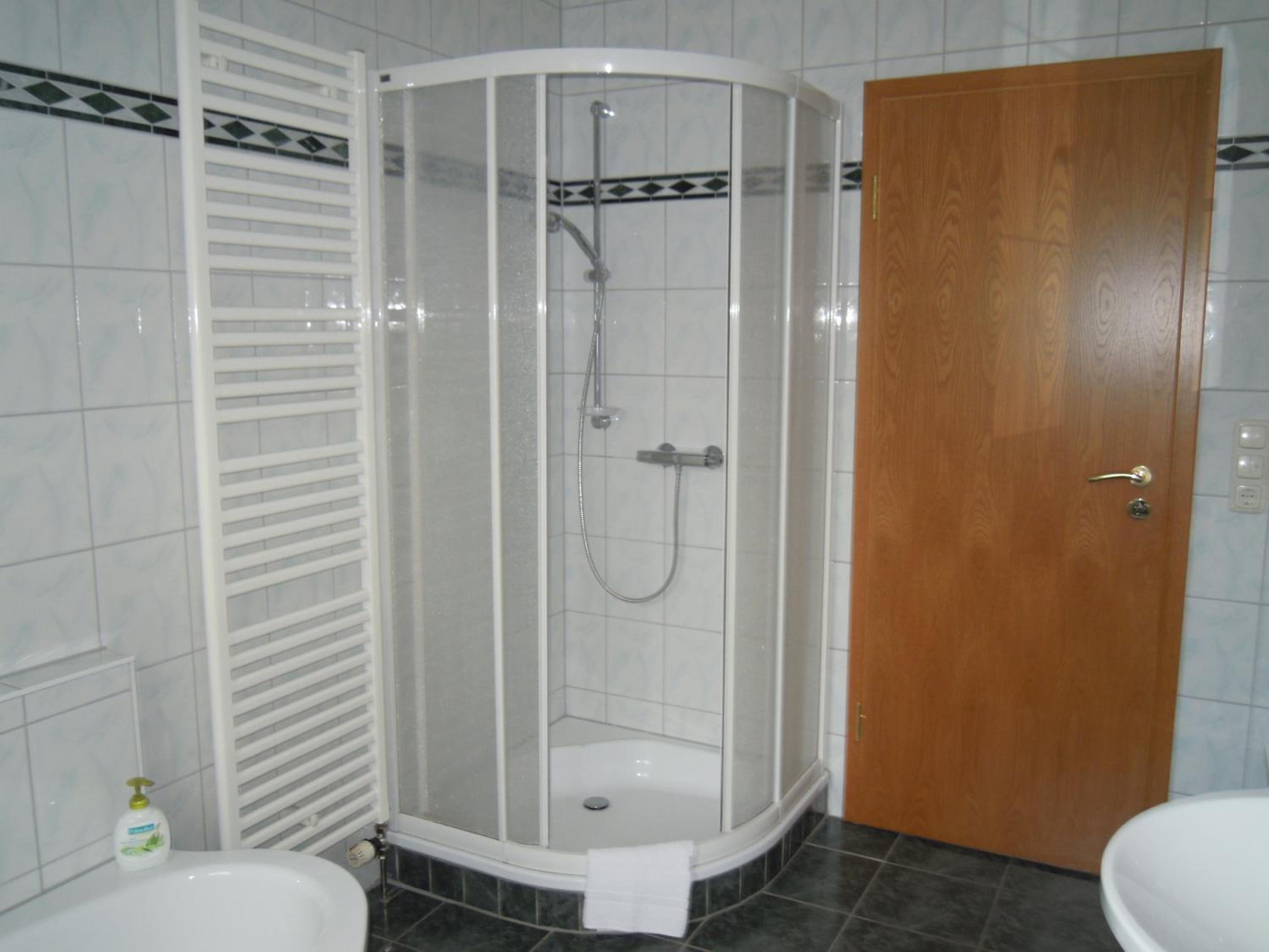 Apartment - Ground Floor photo 2