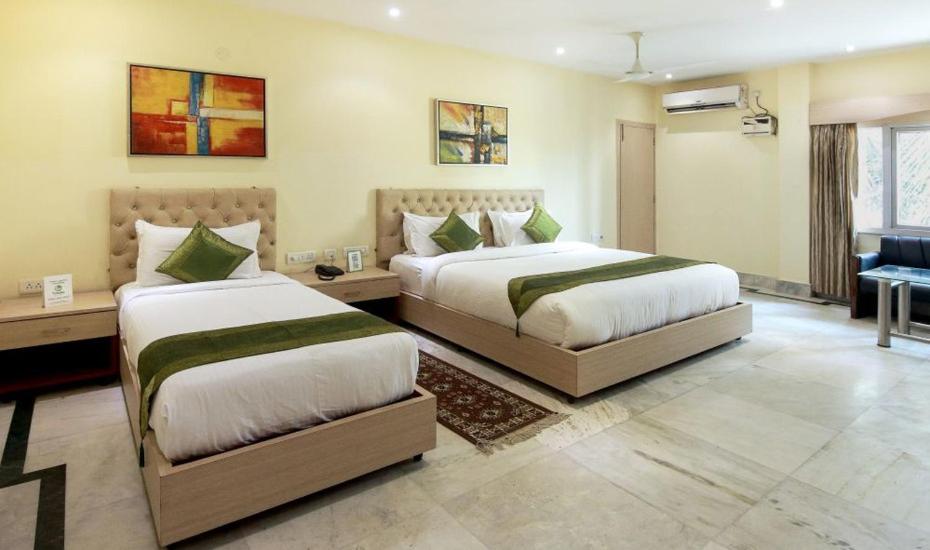 Deluxe Double Room - Photo 14