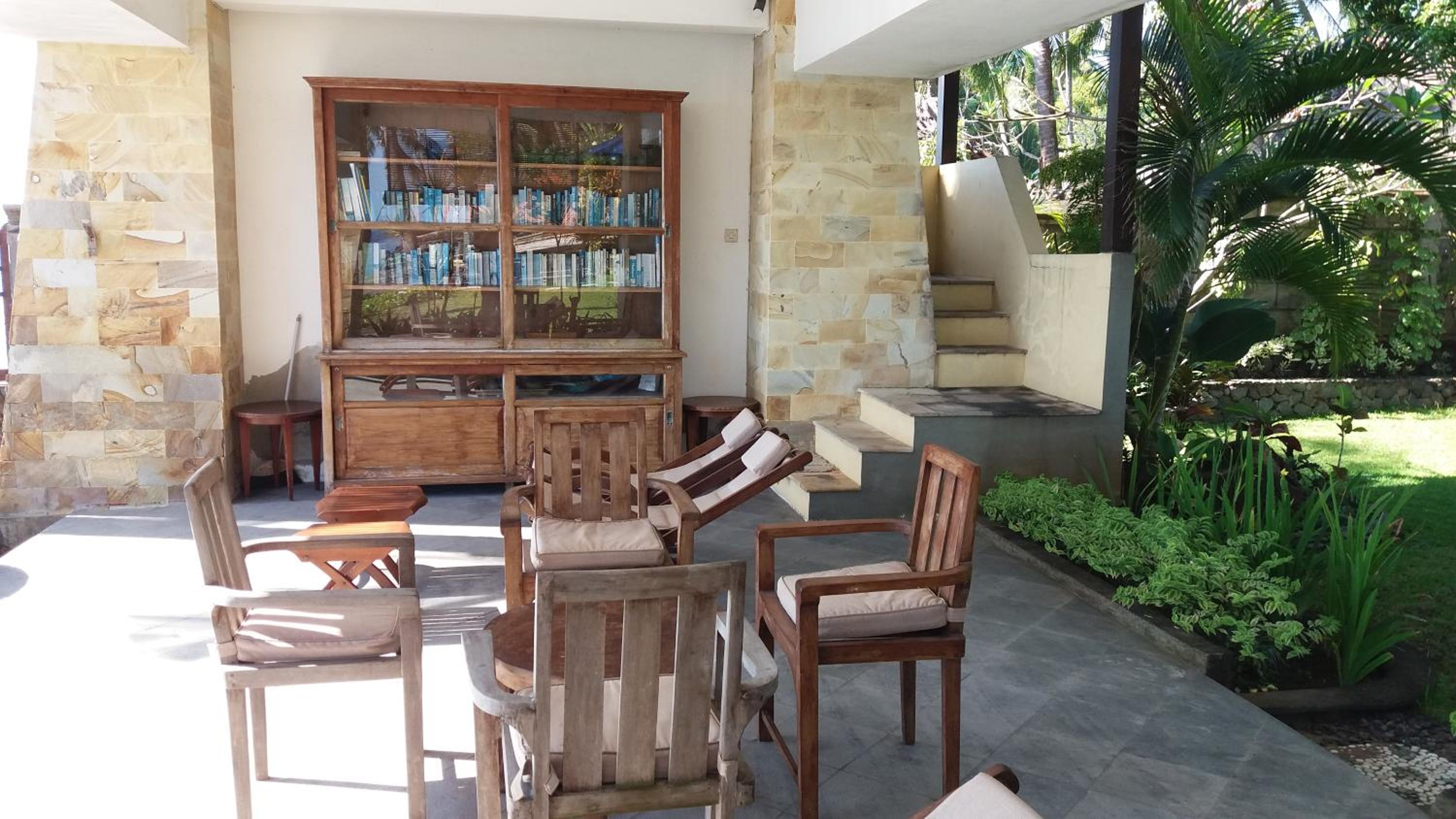 Three-Bedroom Villa - Photo 44