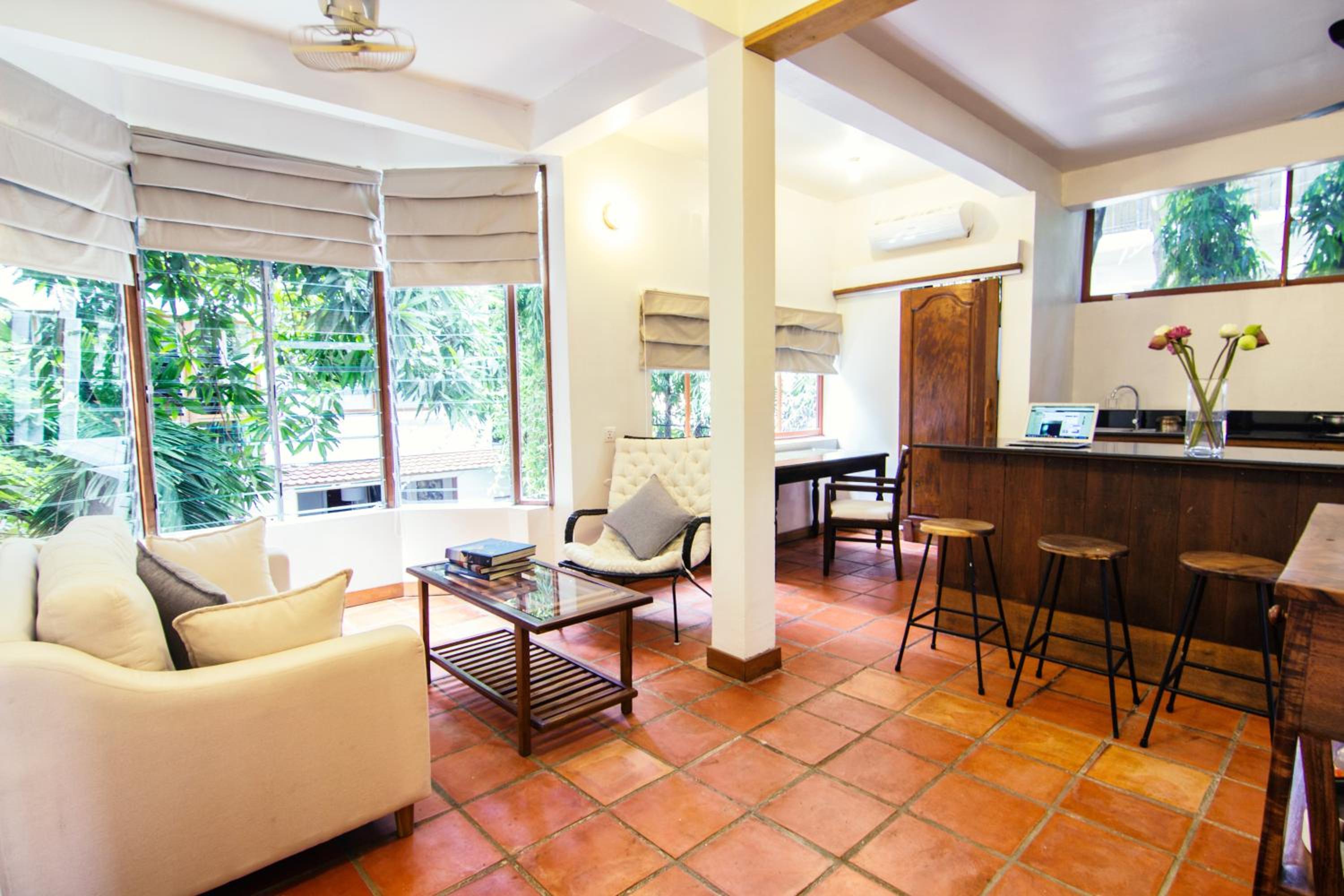 Apartment with Pool View  photo 1