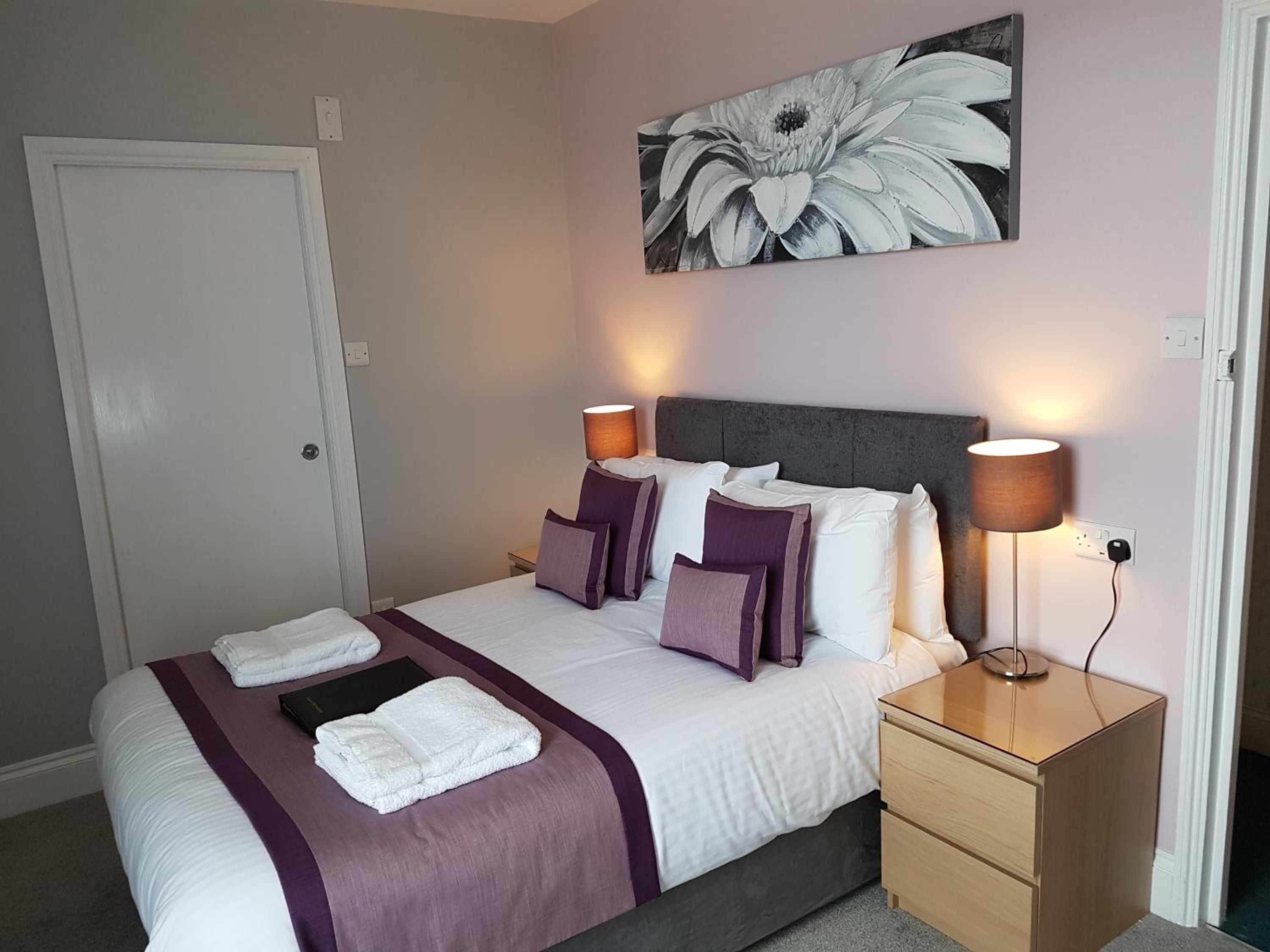 Large Double Room