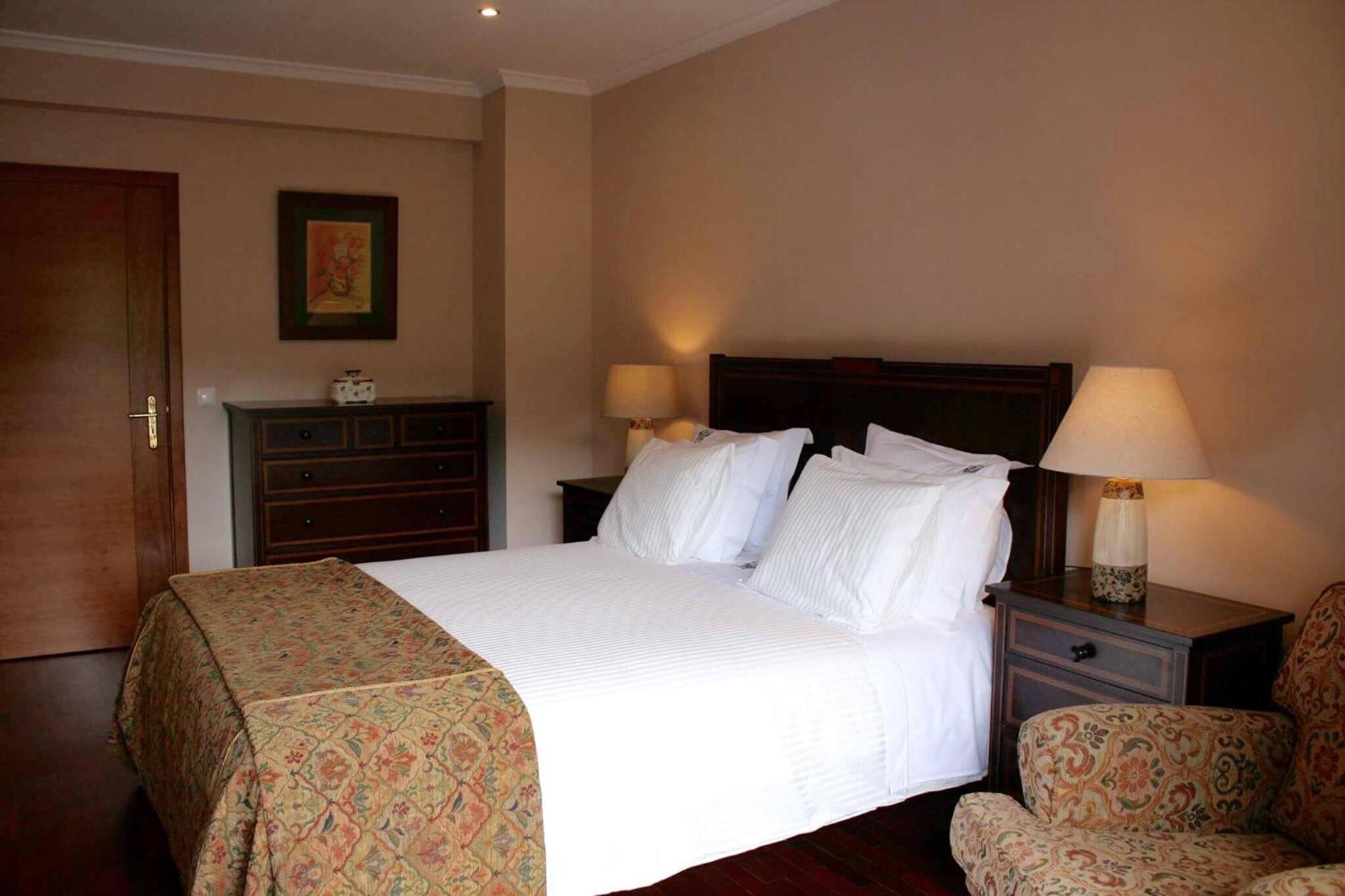 Deluxe Double Room photo 2