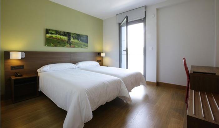 Habitación Triple Confort con Ducha