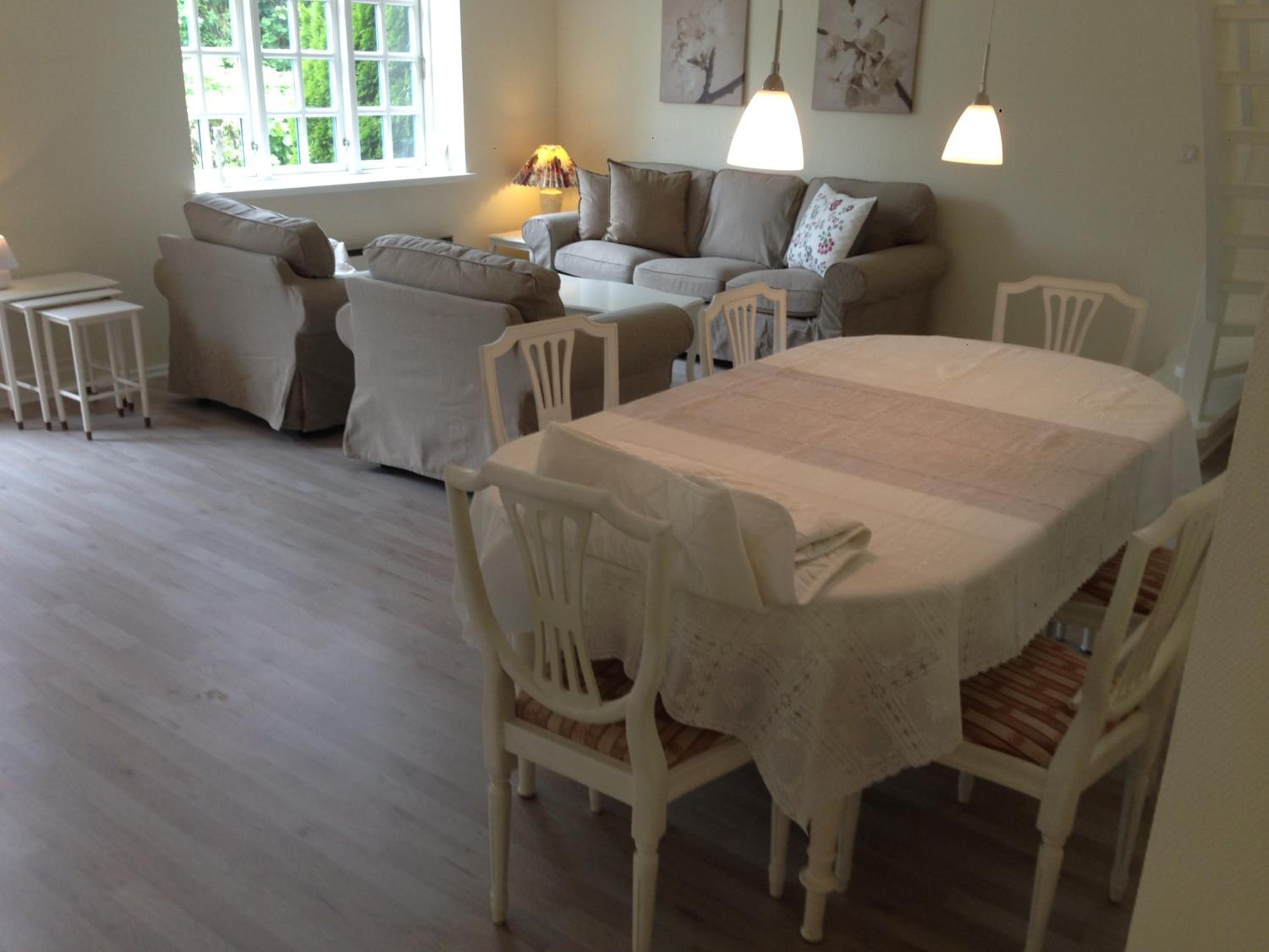 Three-Bedroom Apartment - Photo 9