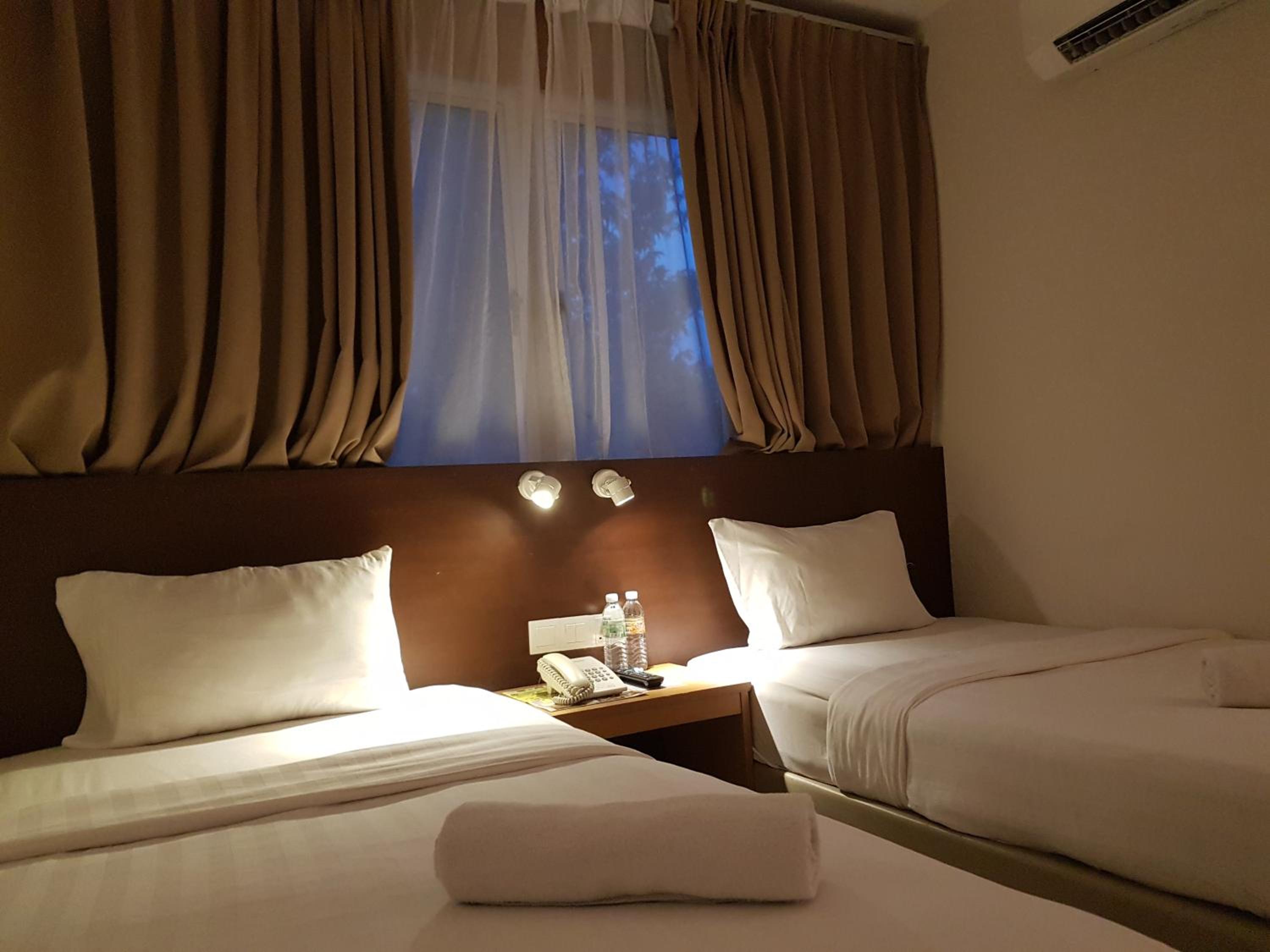 Deluxe Twin Room - Photo 1