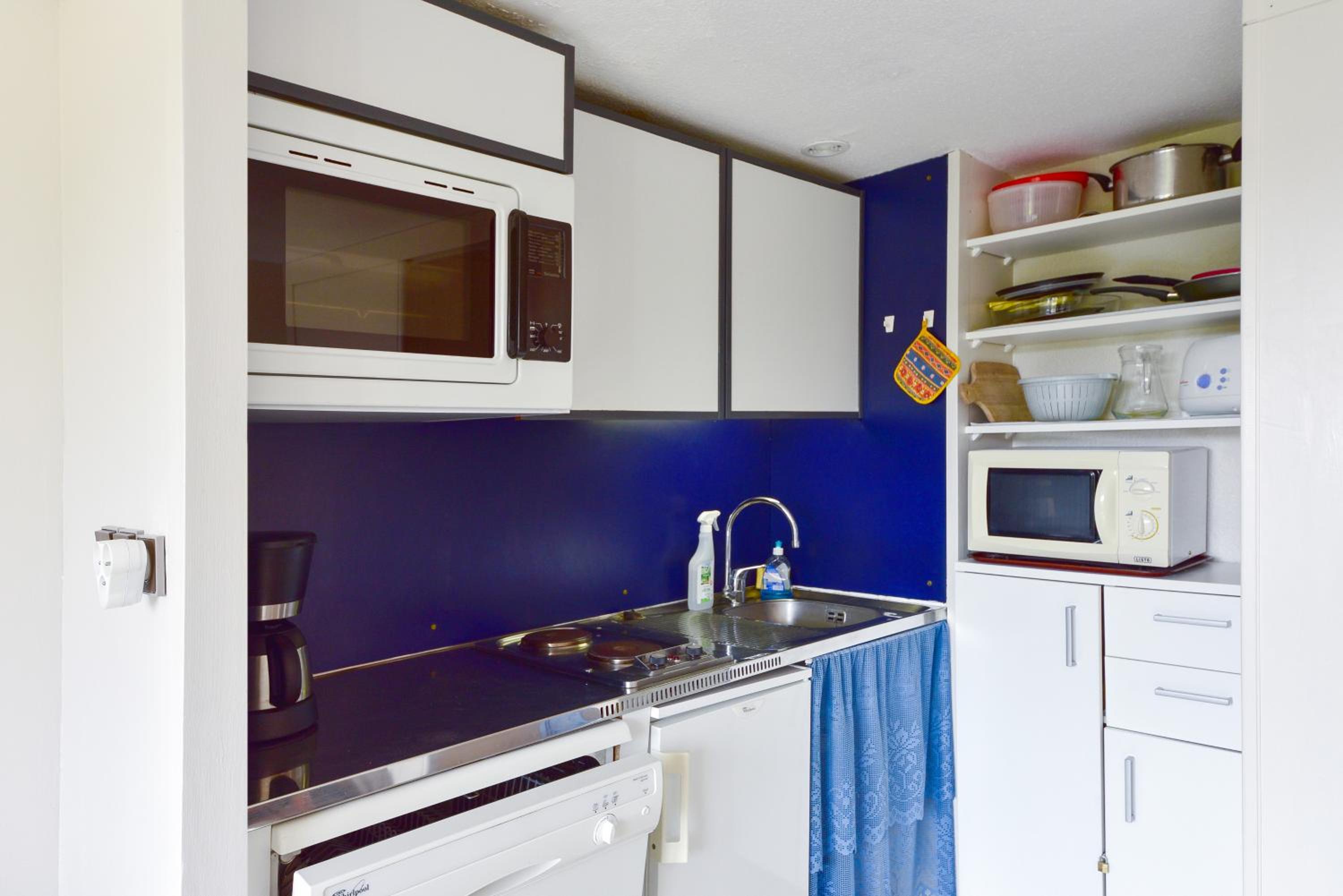 Comfort One-Bedroom Apartment (5 People) photo 3